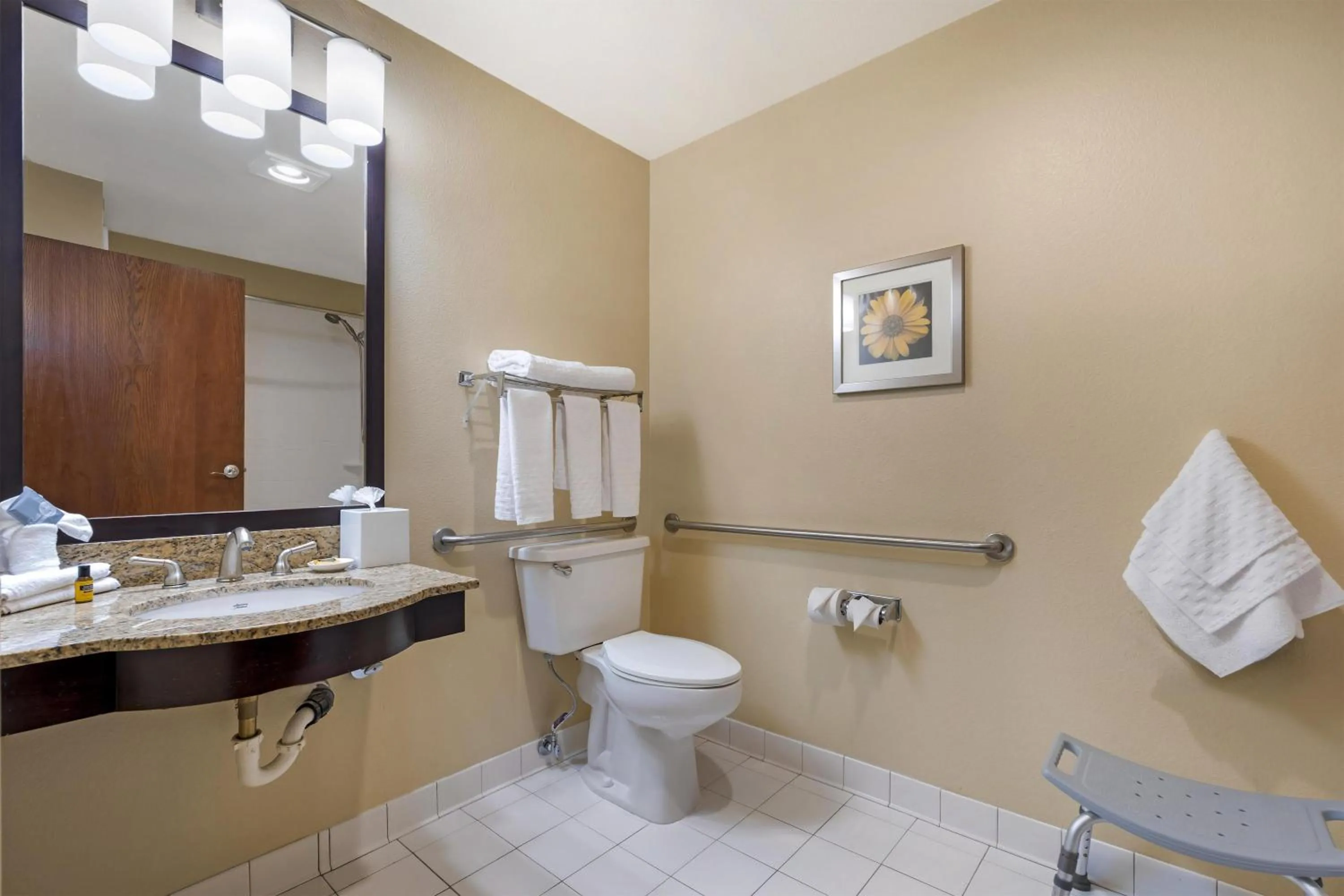 Bathroom in Best Western Plus Plaza by the Green