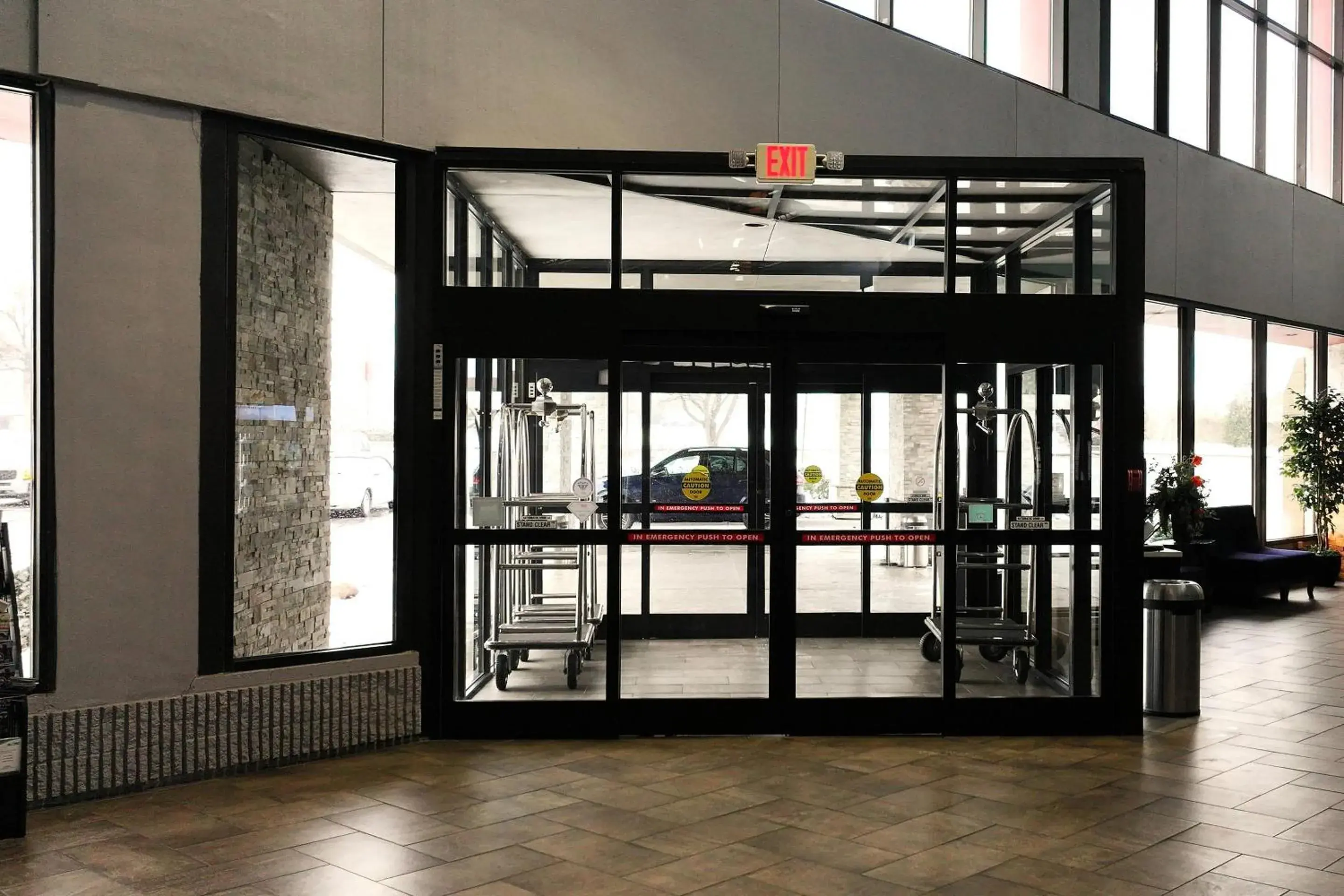 Lobby or reception in The Great Rivers, an Ascend Collection Hotel Lobby or reception in The Great Rivers, an Ascend Collection Hotel