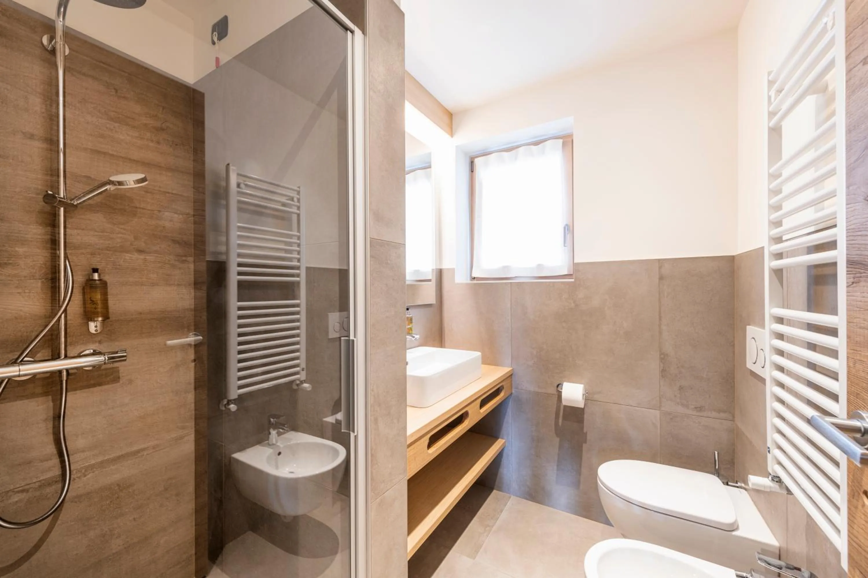 Shower in Residence Nevegall