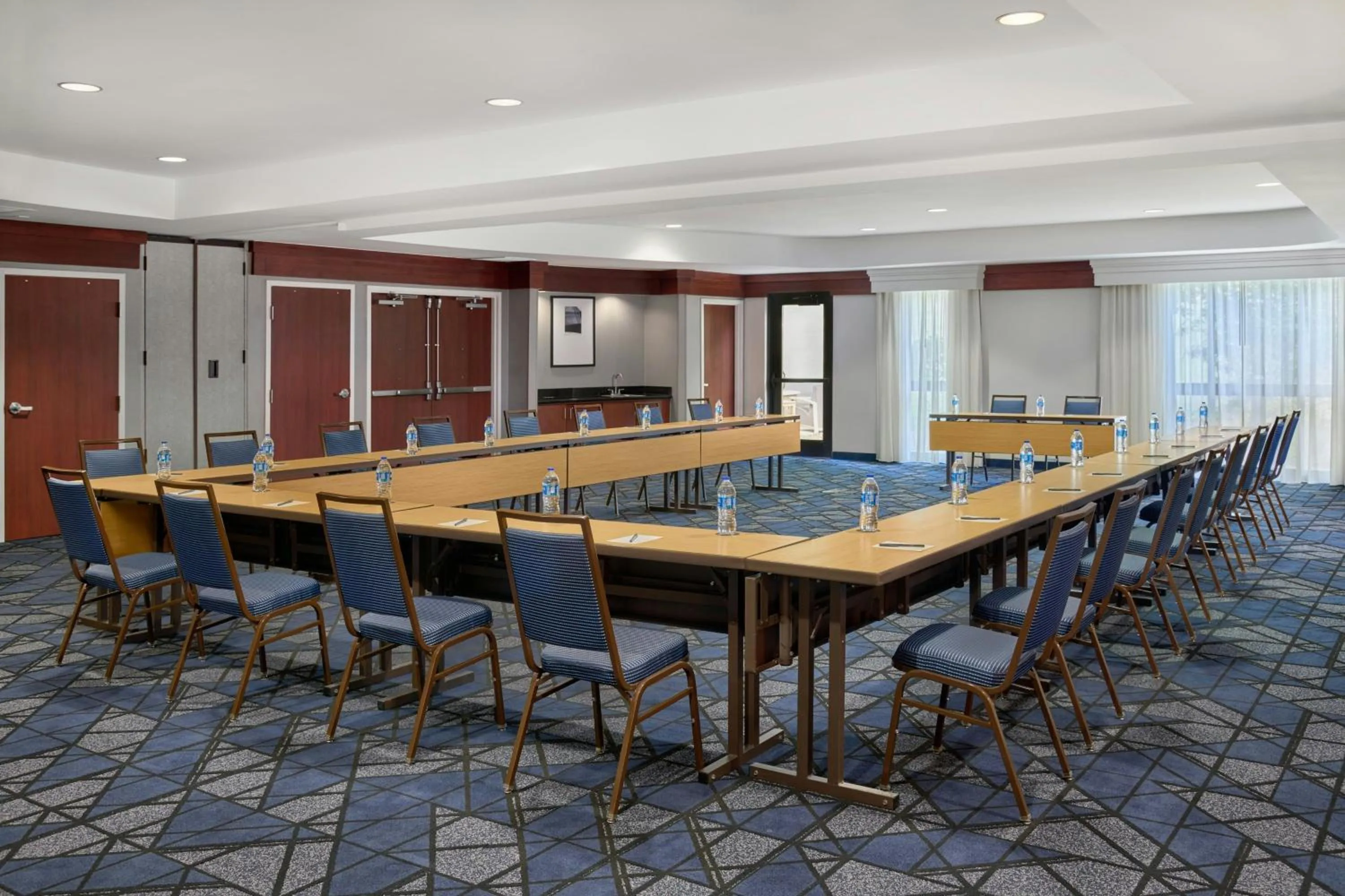 Meeting/conference room in Courtyard by Marriott Kansas City Shawnee