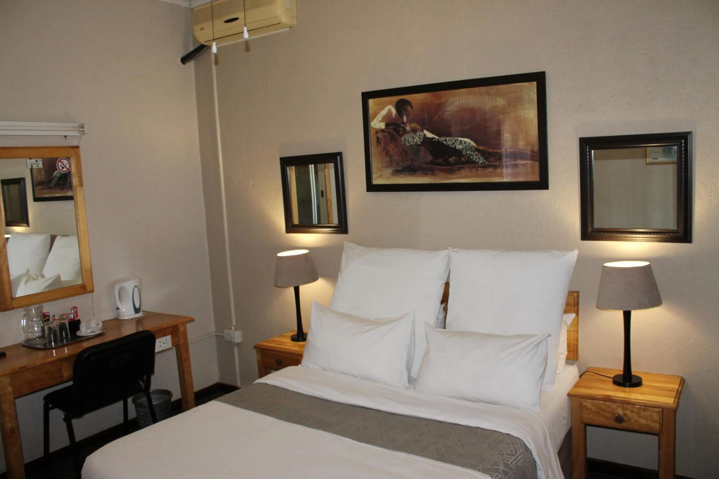 Bedroom in Nelspruit Lodge