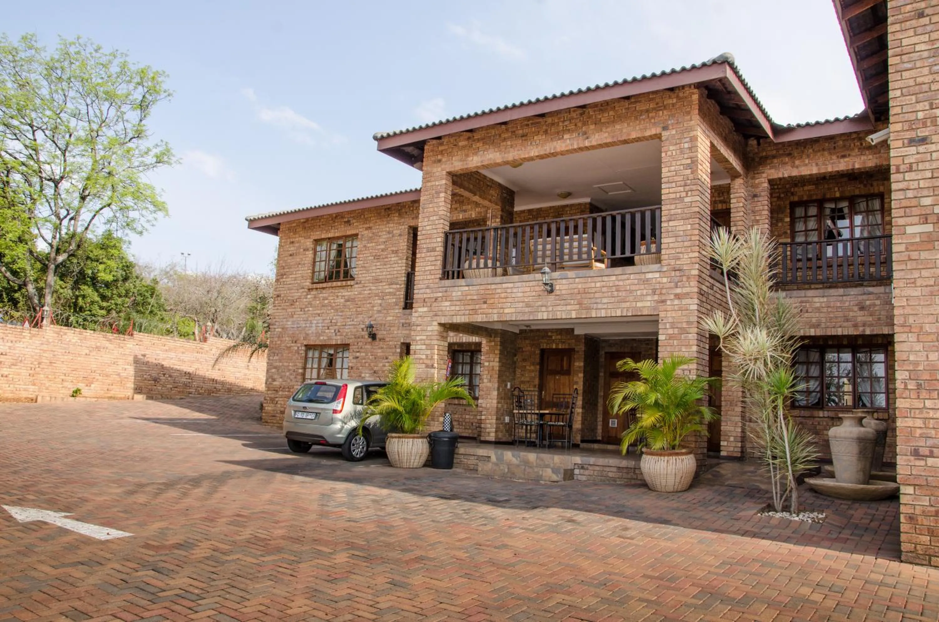 Property building in Nelspruit Lodge
