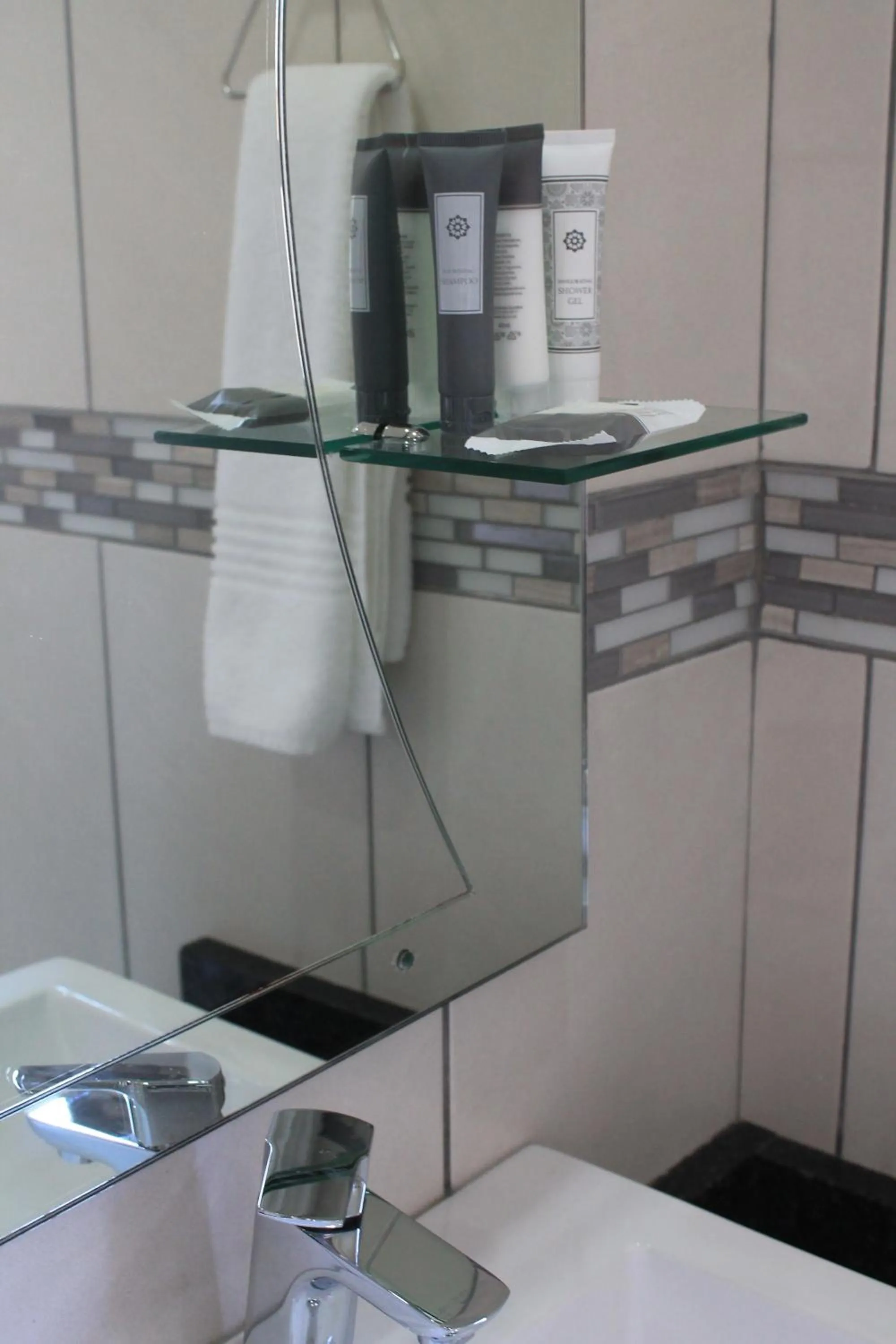 Bathroom in Nelspruit Lodge