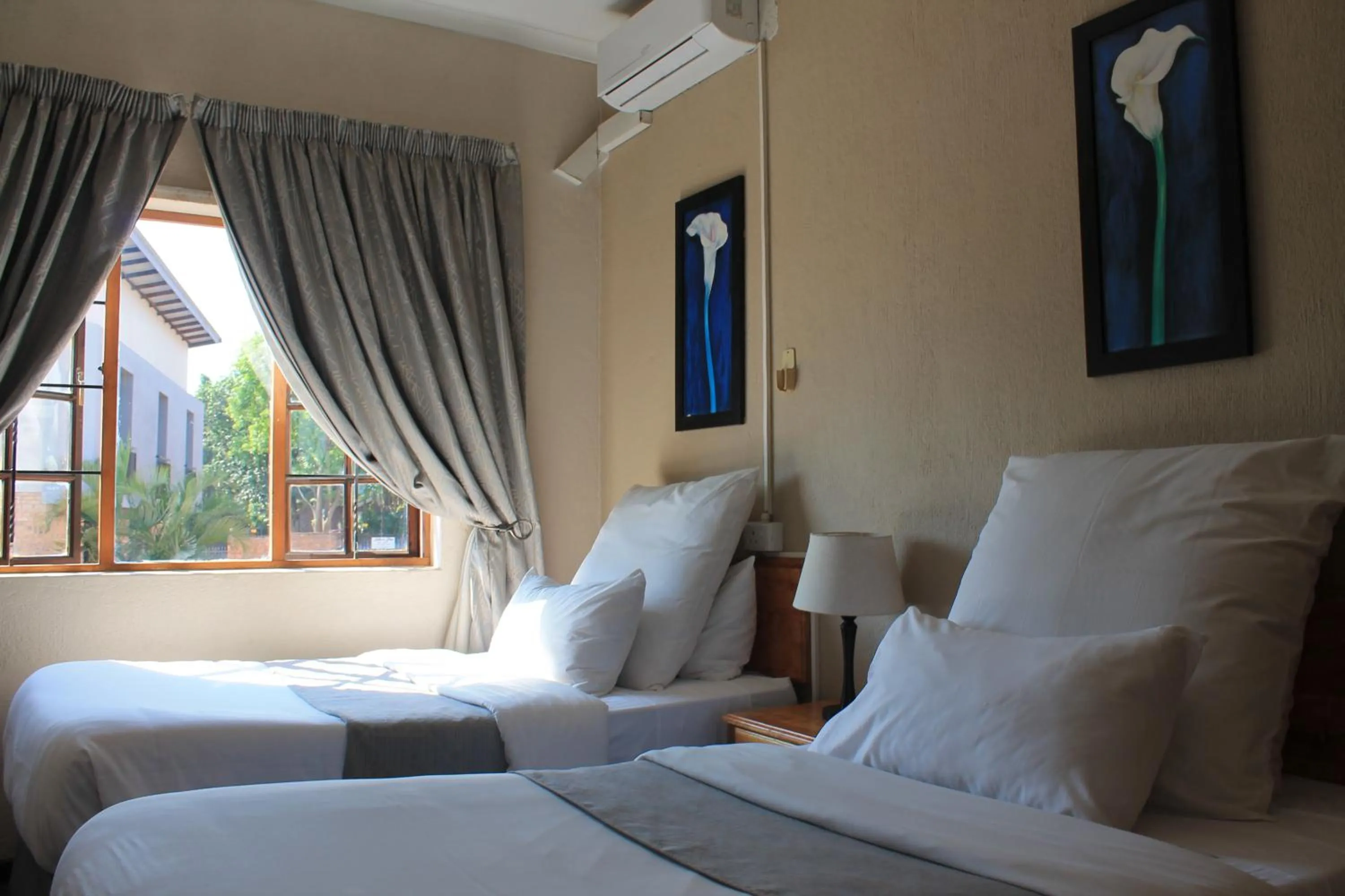 Bedroom in Nelspruit Lodge