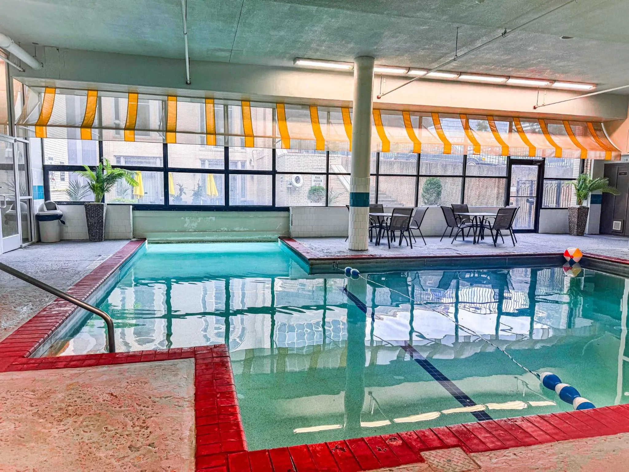 Swimming pool in Clayton Plaza Hotel & Extended Stay