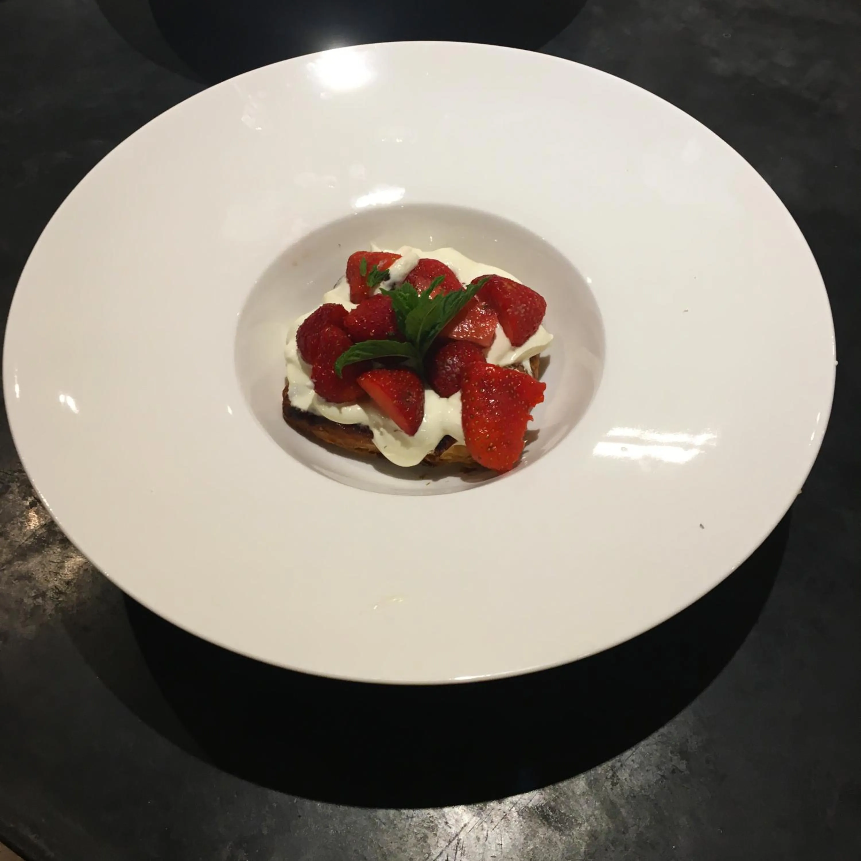 Breakfast in La Datcha Delicatessen