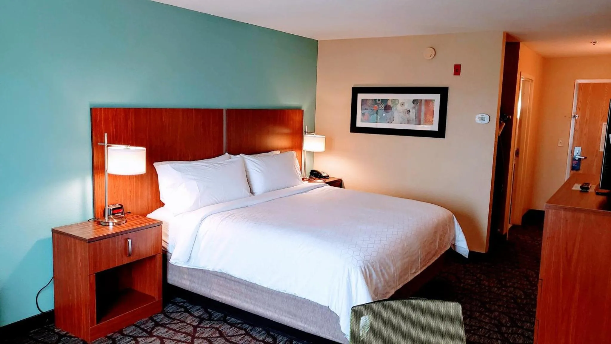 Photo of the whole room, Bed in Holiday Inn Express & Suites Jacksonville South - I-295 by IHG