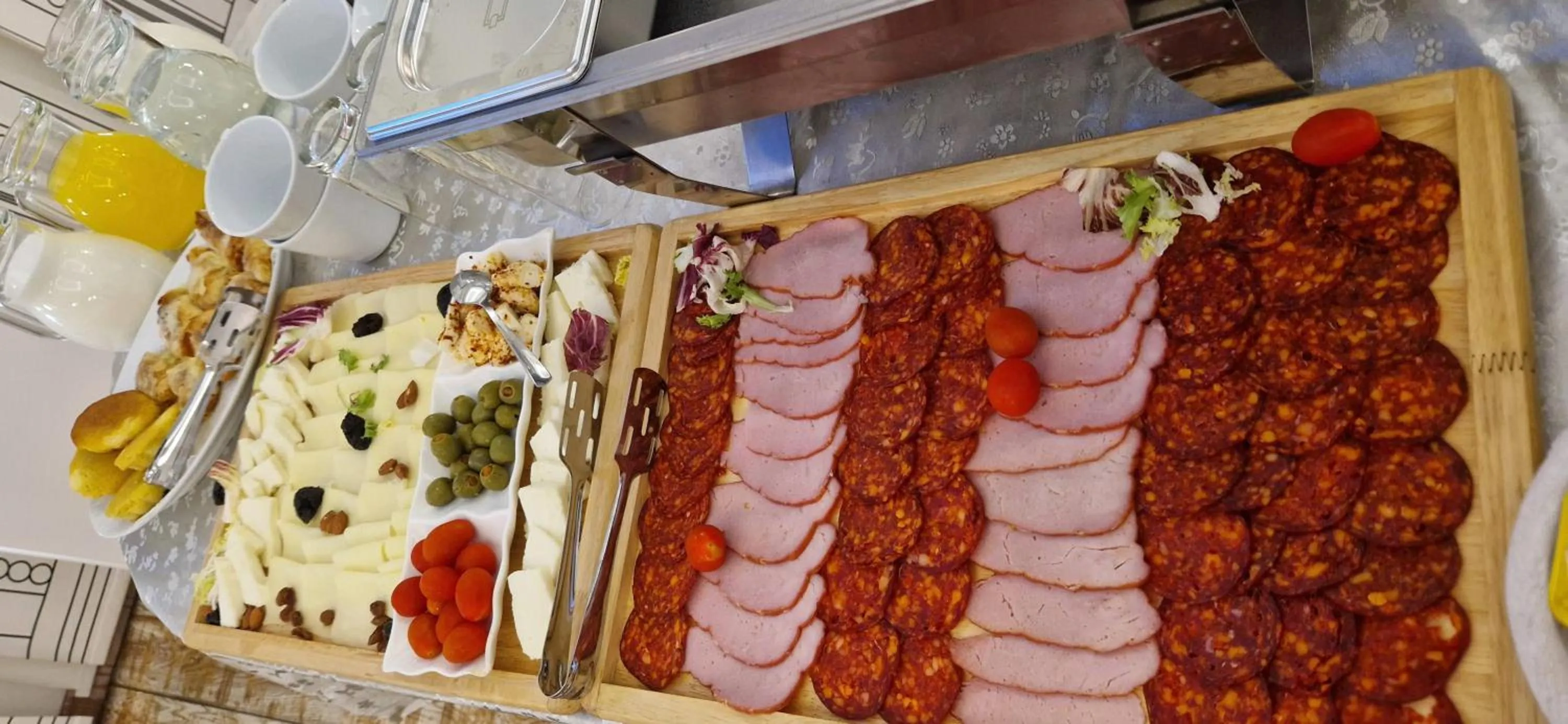 Food and drinks in Hotel Passport