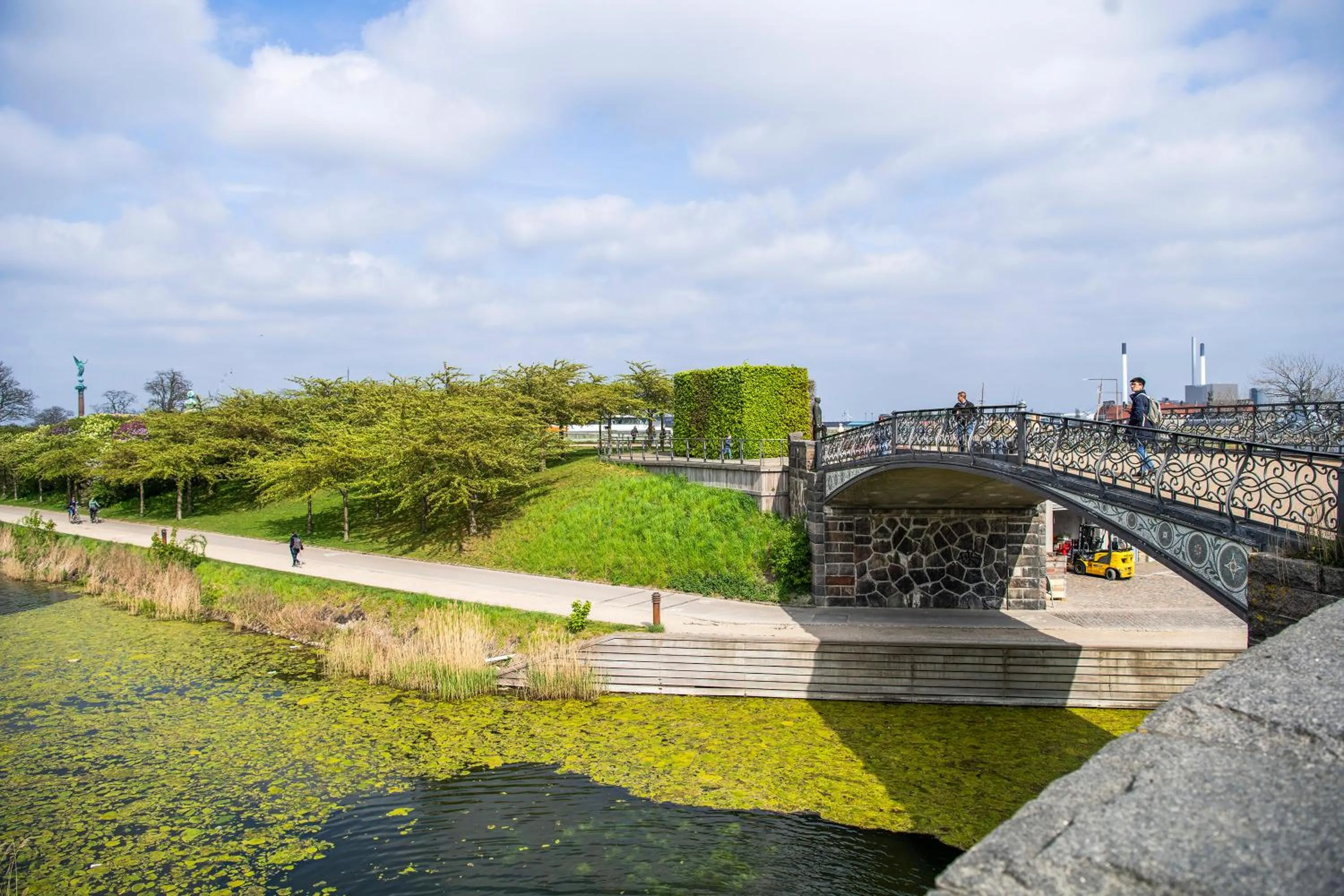 Neighbourhood in The Citadel Apartments by Daniel&Jacob's