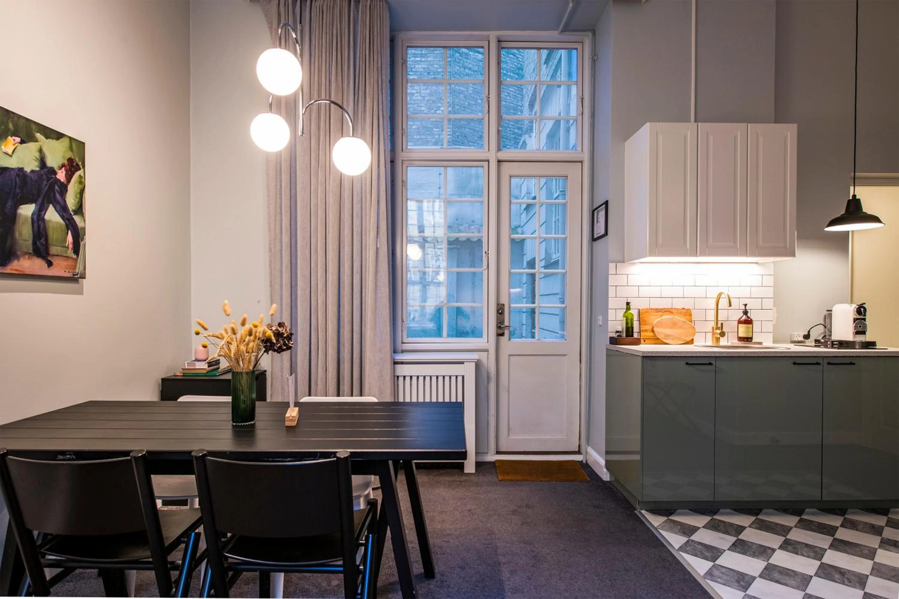 Dining area in The Citadel Apartments by Daniel&Jacob's