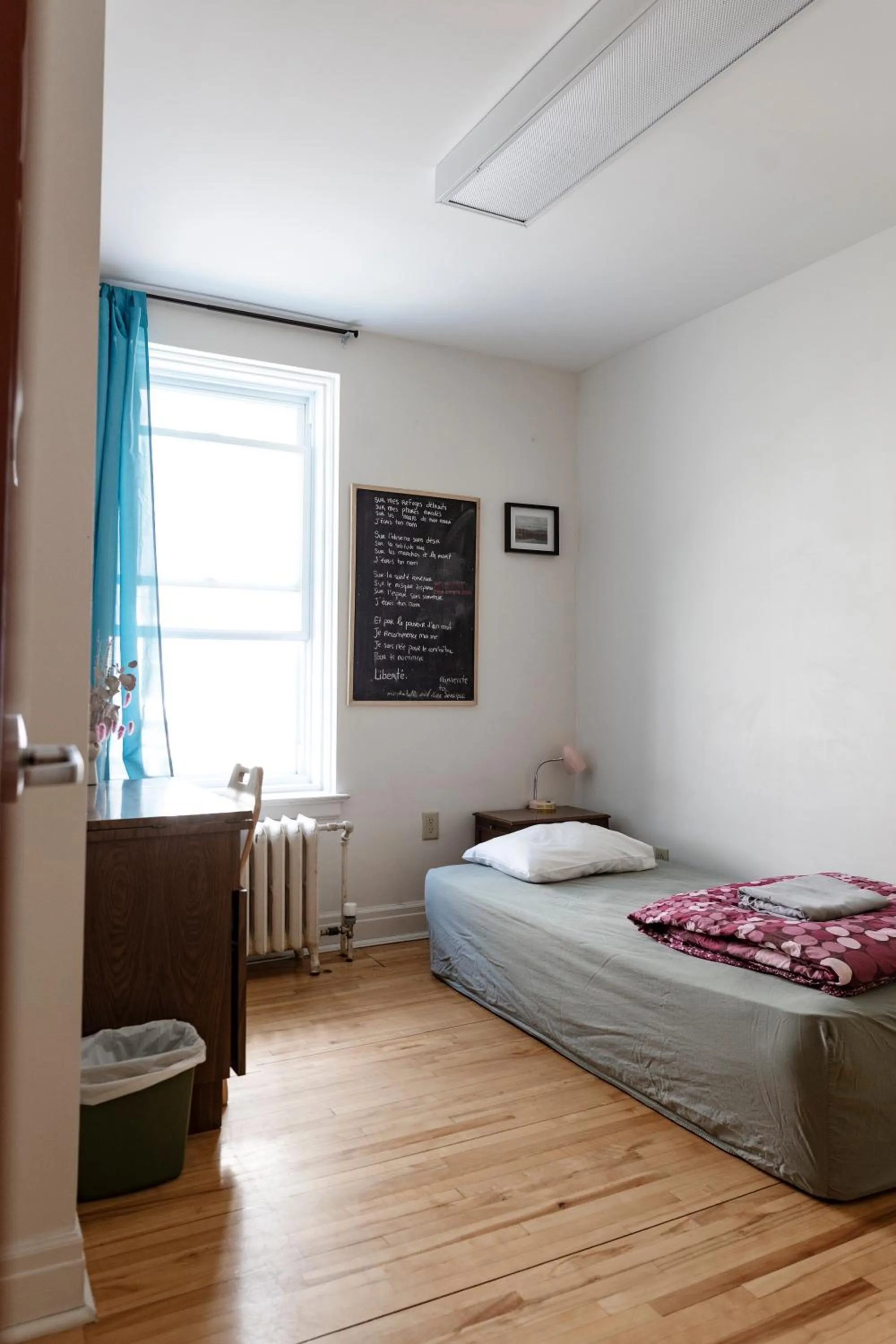 Photo of the whole room in Auberge de Jeunesse Magog-Orford Hostel