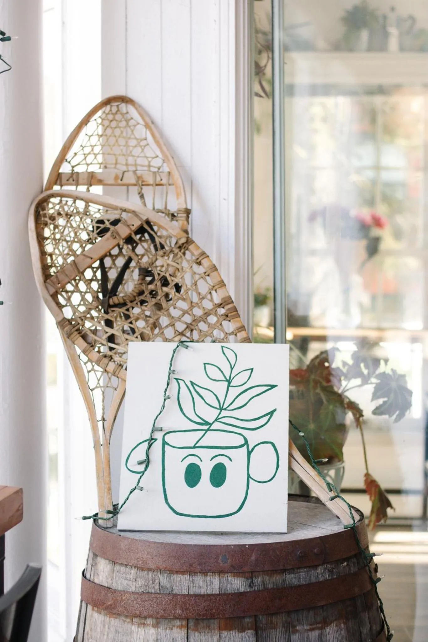 Seating area in Auberge de Jeunesse Magog-Orford Hostel