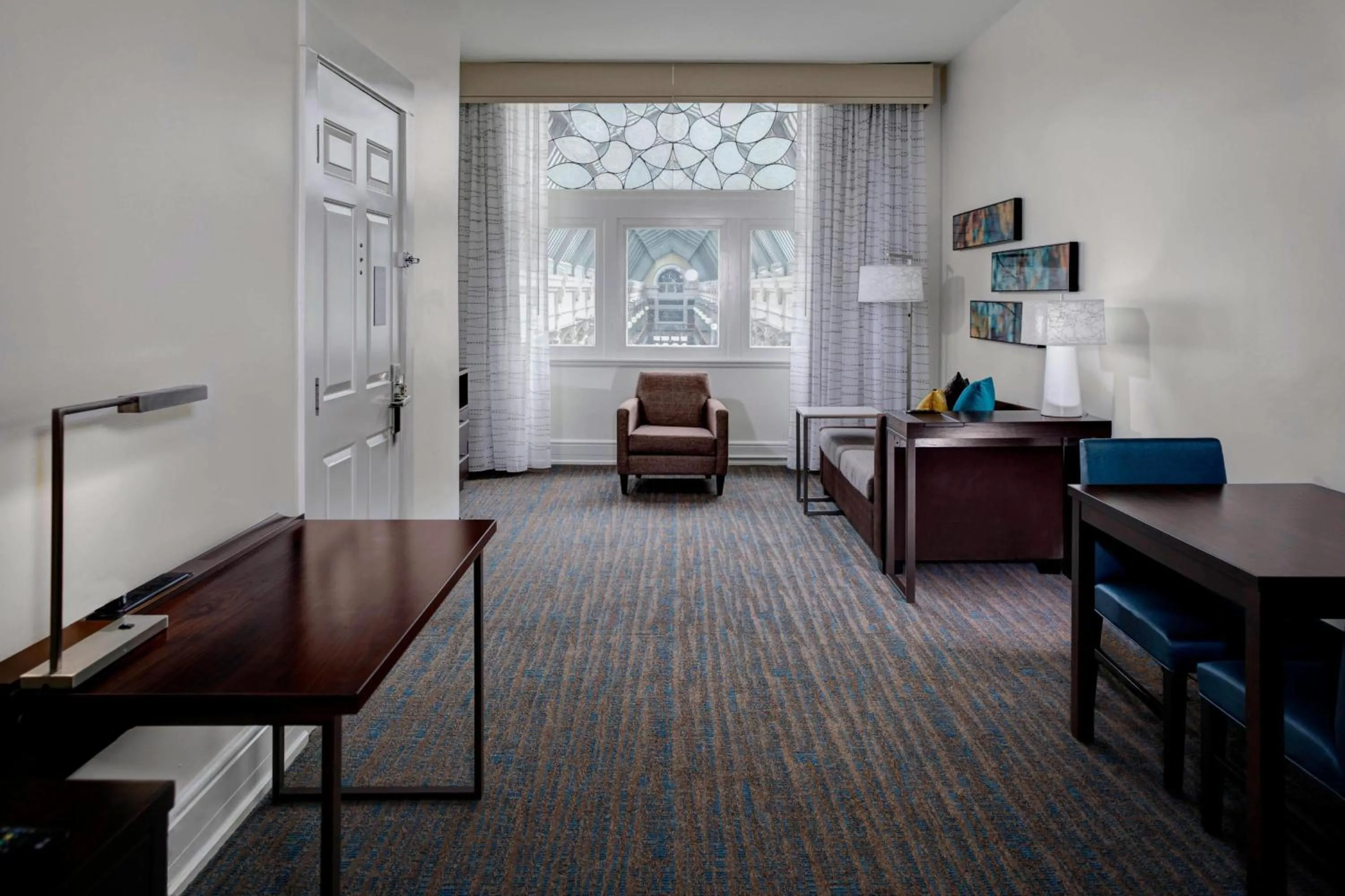 Living room in Residence Inn by Marriott Cleveland Downtown