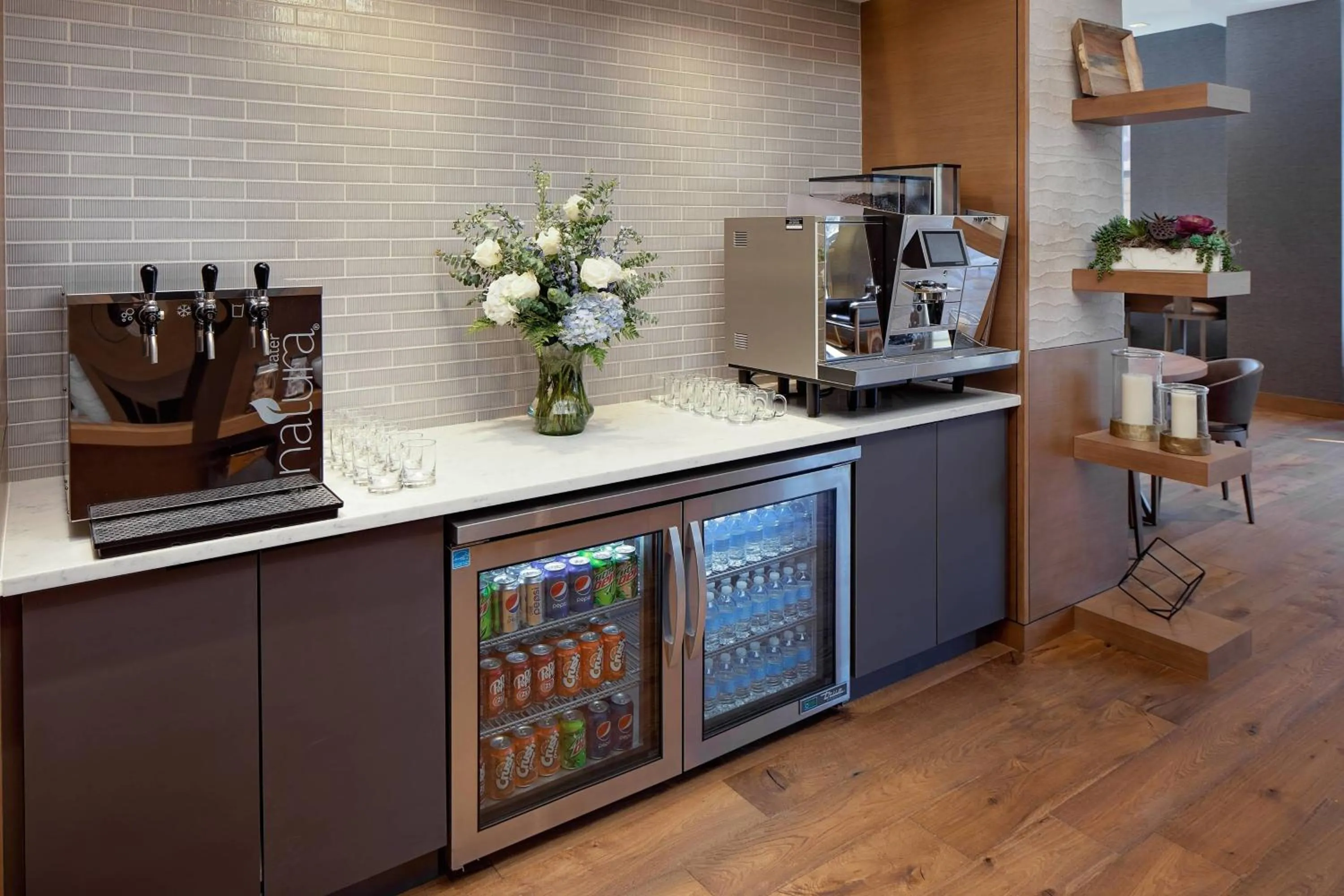 Lounge or bar in Cincinnati Marriott at RiverCenter