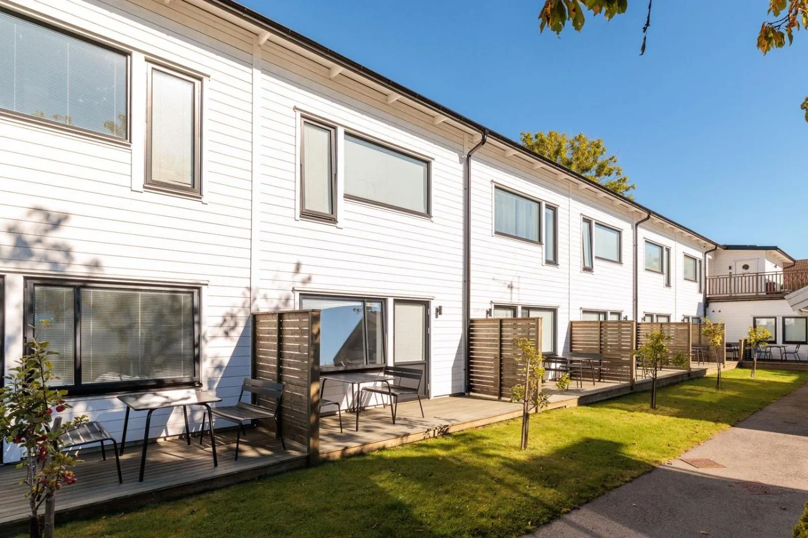 Patio in Easy Livin' Apartment Hotel