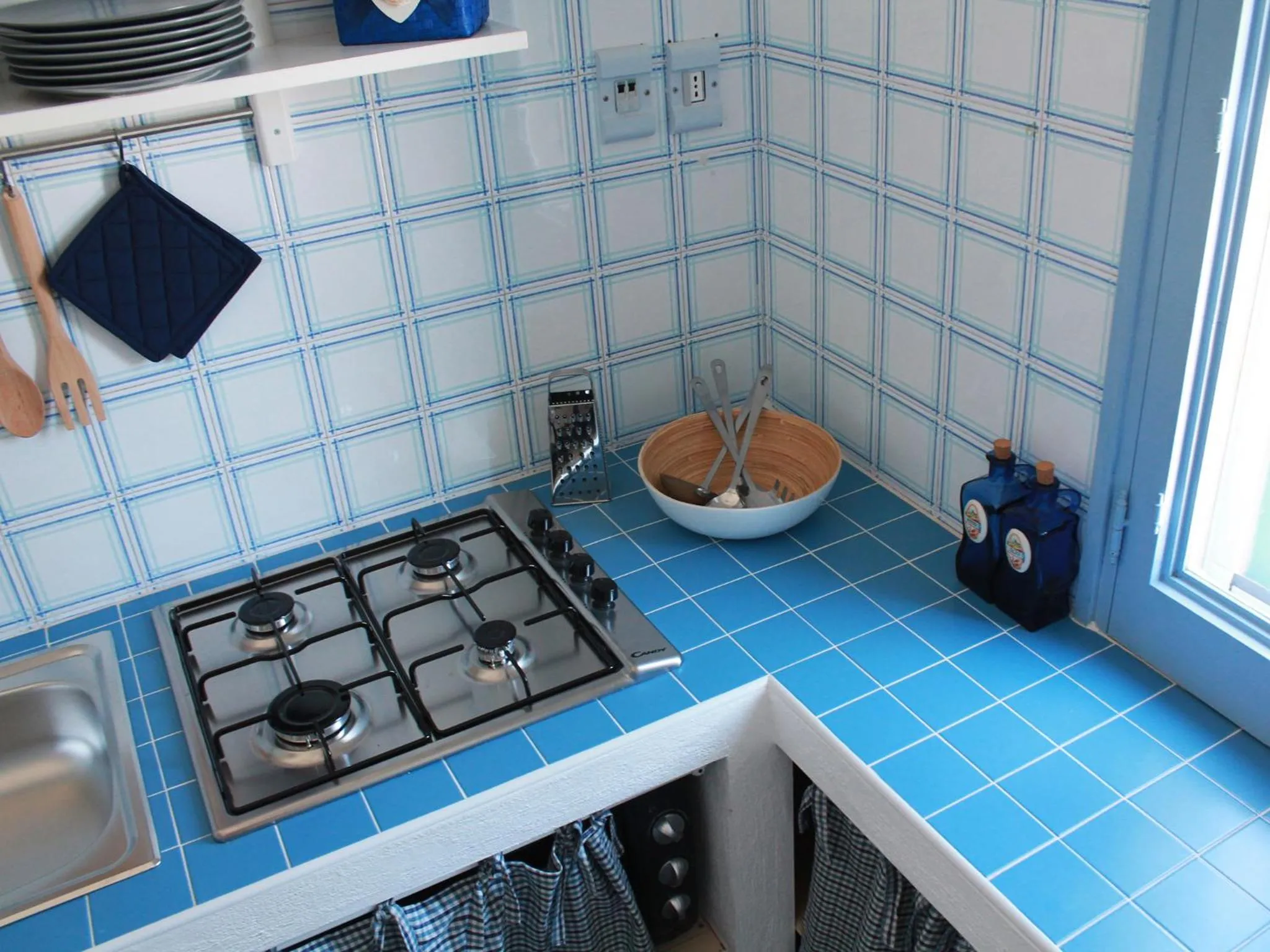 Kitchen or kitchenette in Villa Perla di Mare