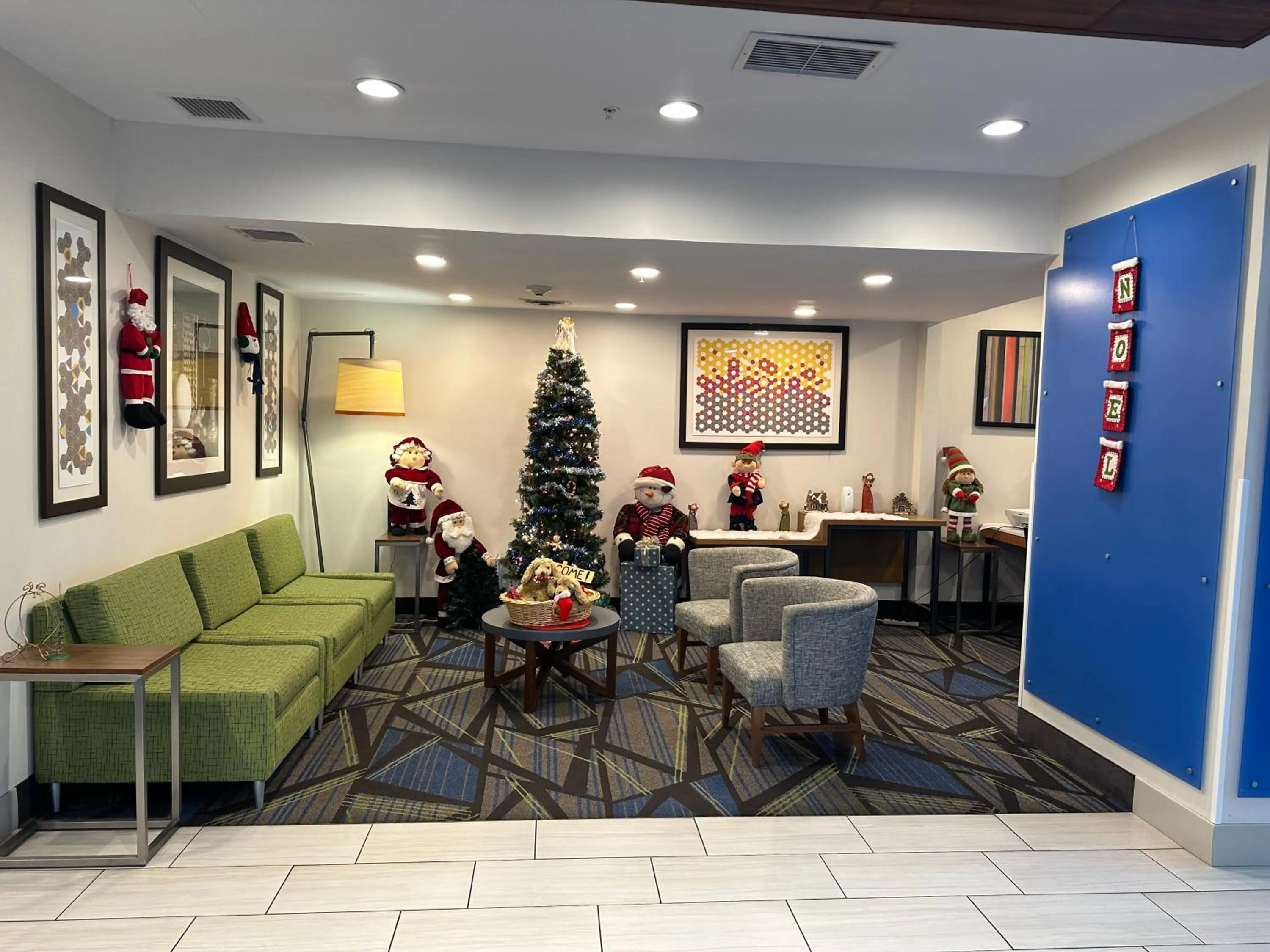 Property building in Holiday Inn Express Hotel & Suites Bryan-Montpelier by IHG