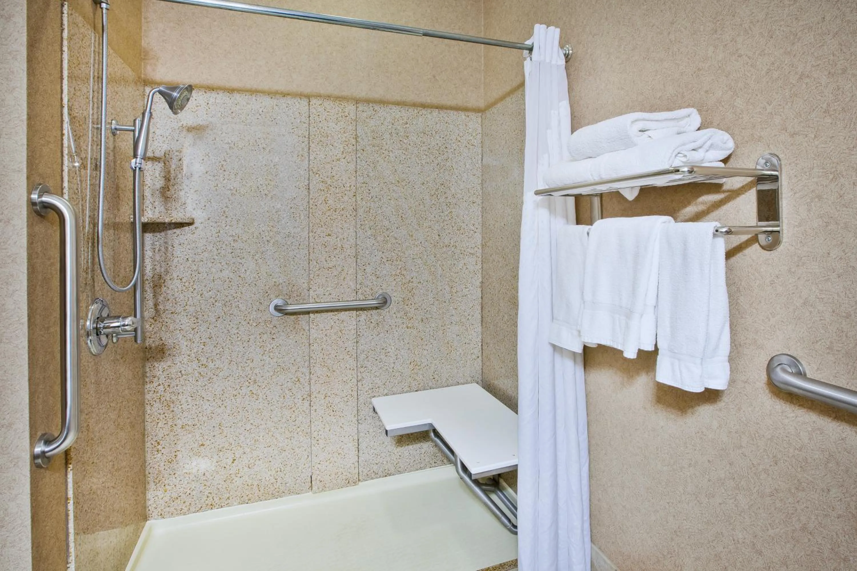 Bathroom in Holiday Inn Express Hotel & Suites Bryan-Montpelier by IHG