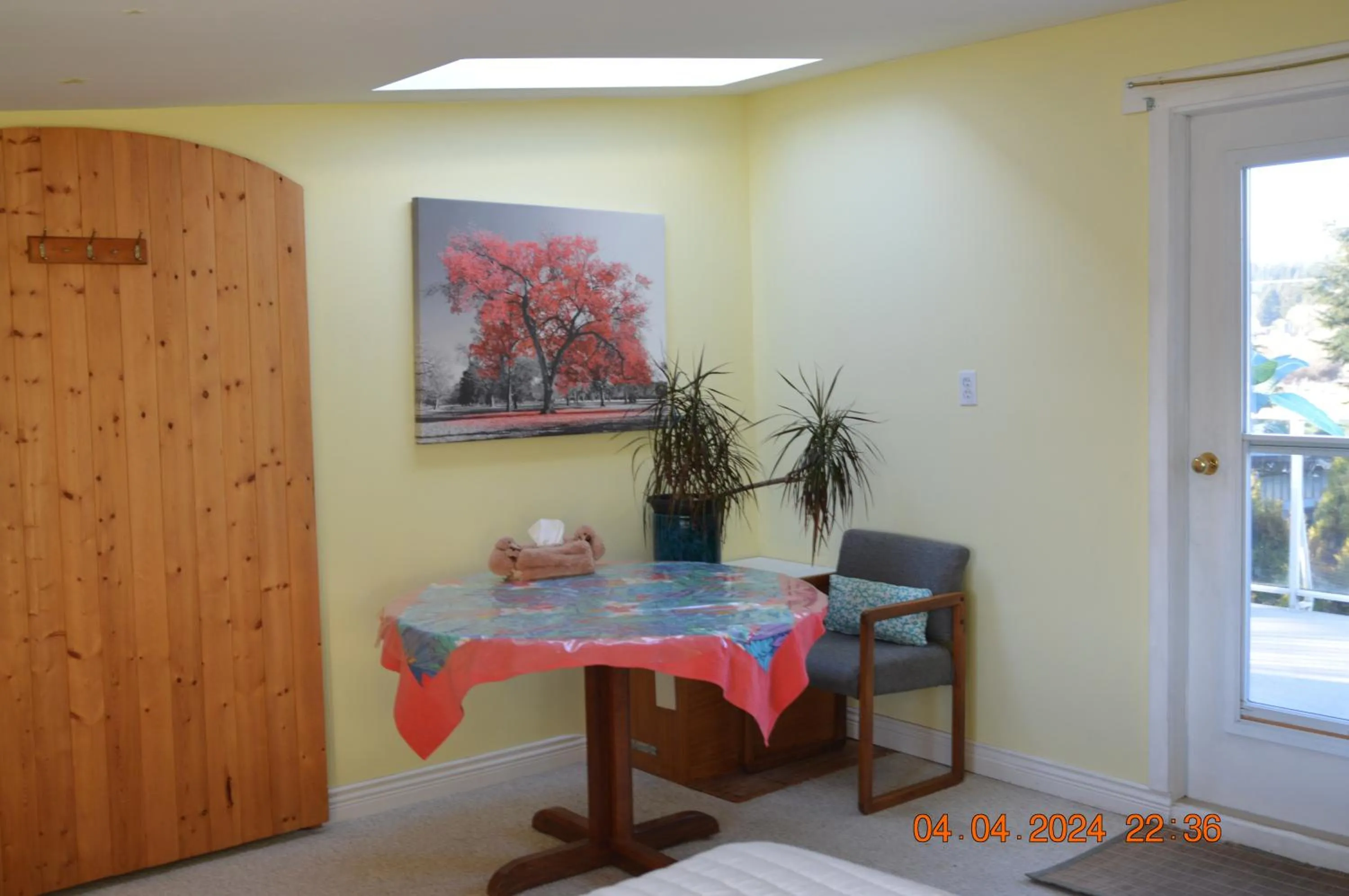 Seating area in Estuary House Reflexology B&B