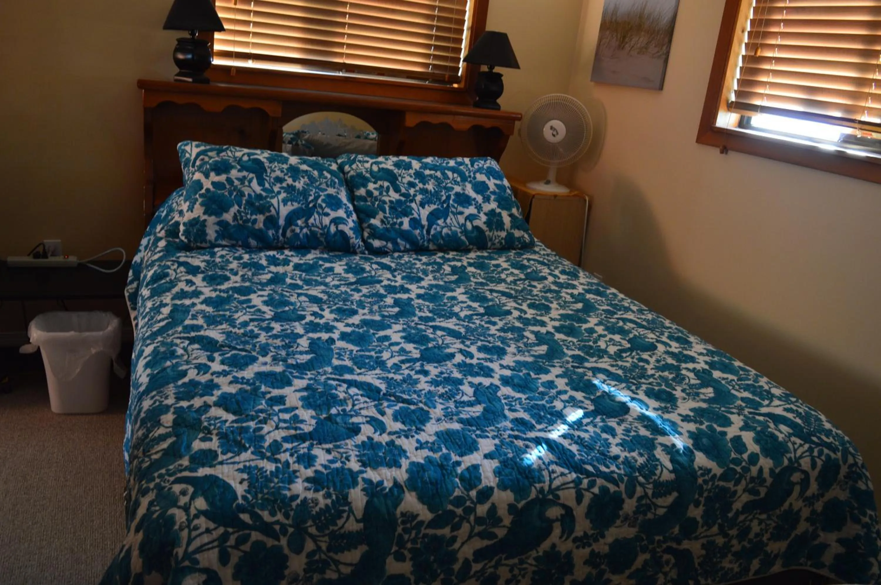 Bed in Estuary House Reflexology B&B
