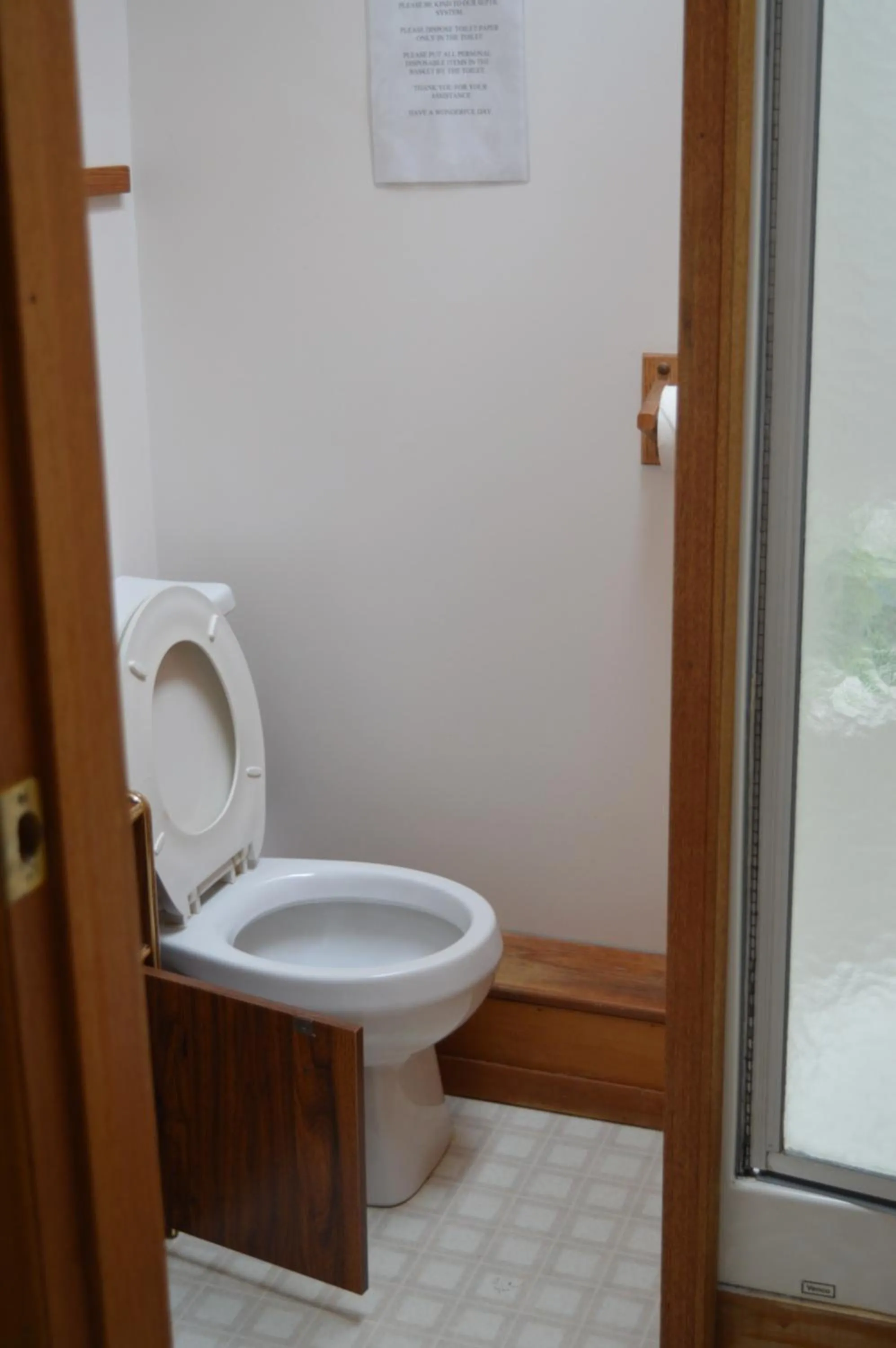 Bathroom in Estuary House Reflexology B&B