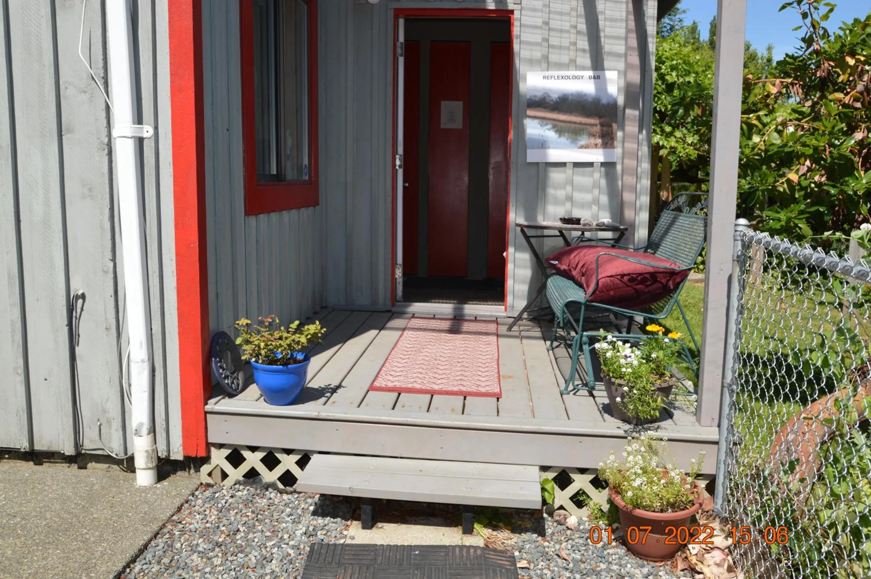 Facade/entrance in Estuary House Reflexology B&B
