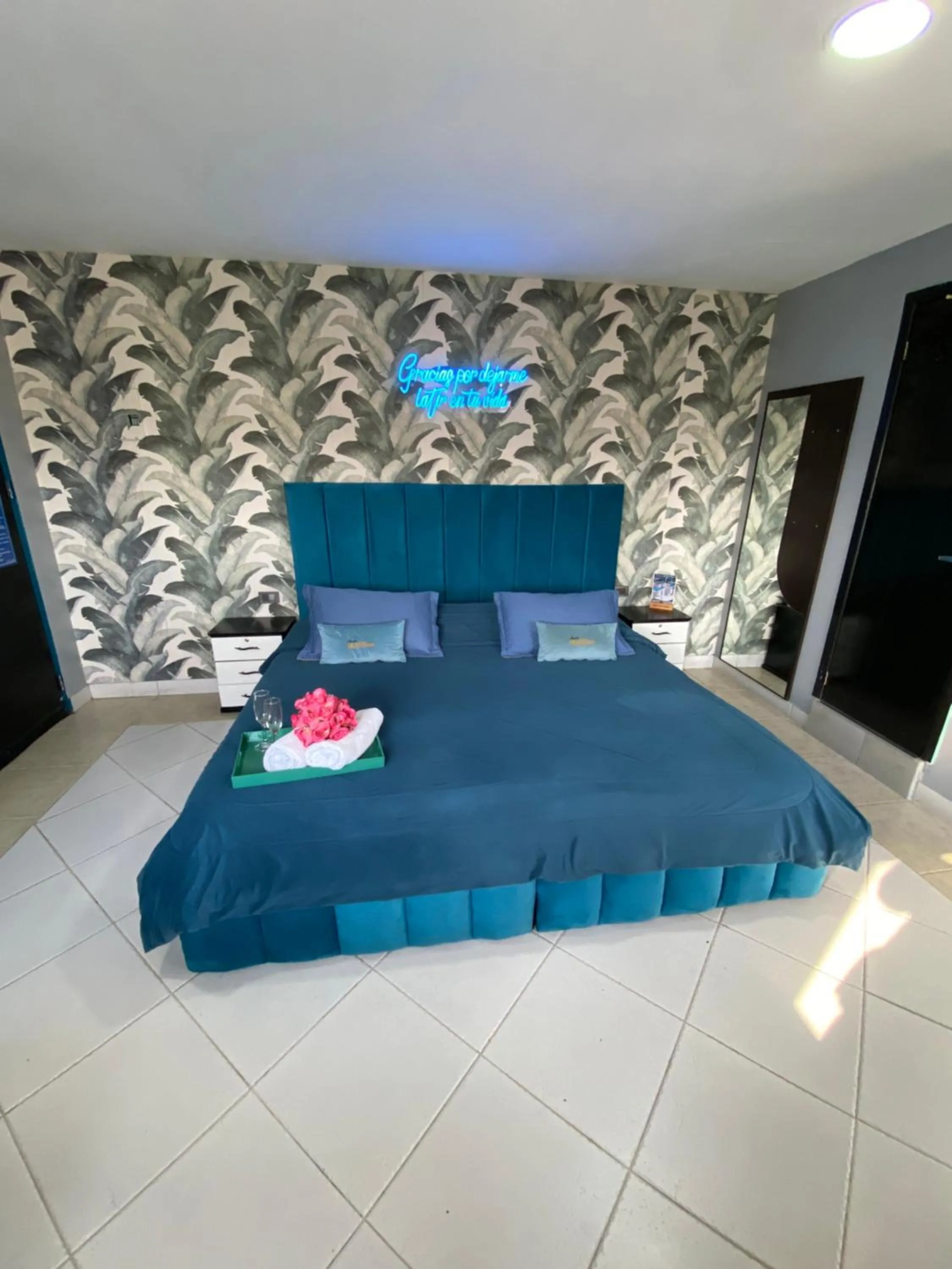 Deluxe King Suite in SUITES FullHouse