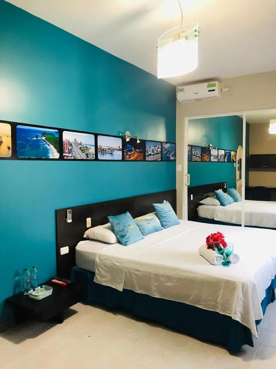 Deluxe King Room in SUITES FullHouse Deluxe King Room in SUITES FullHouse