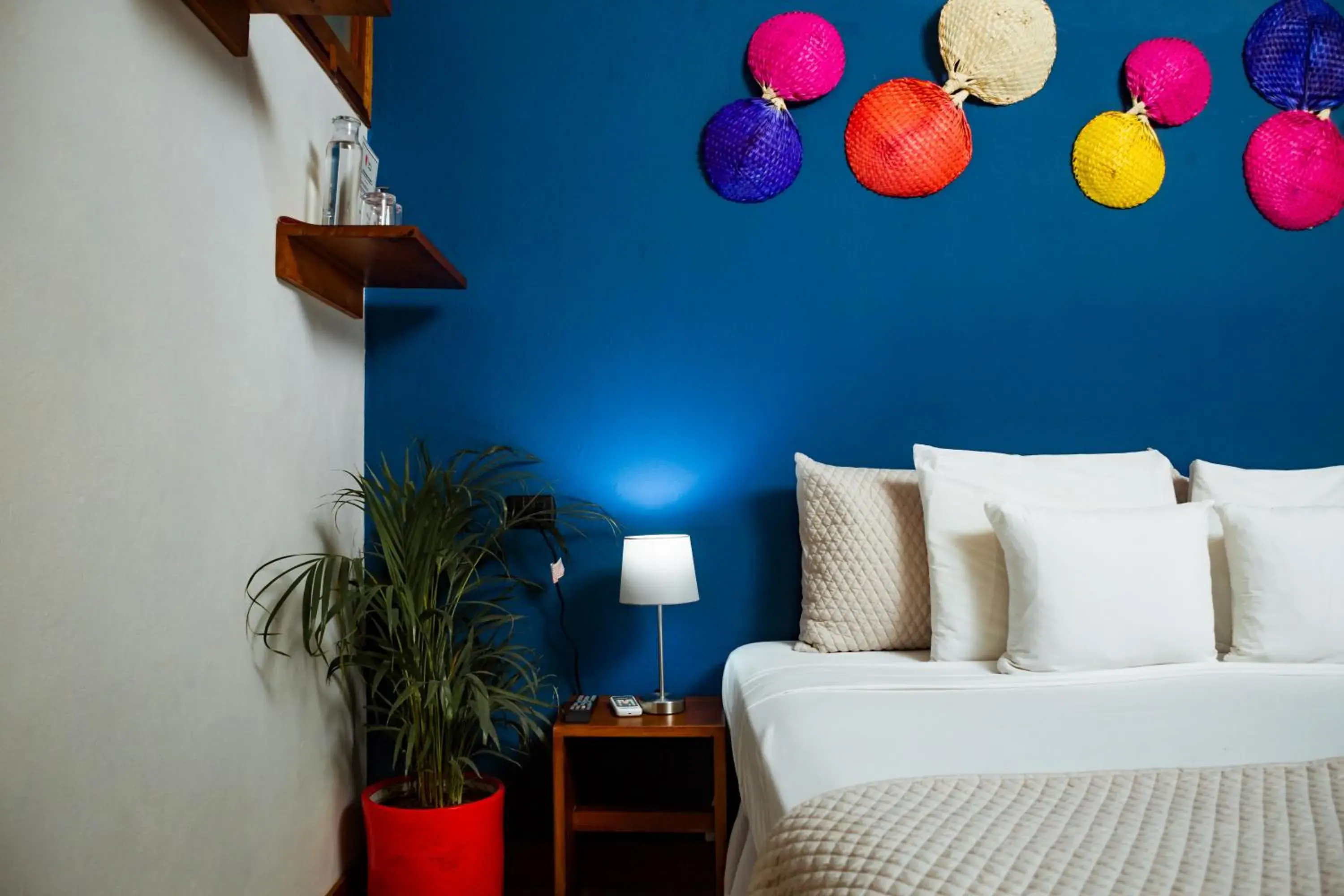 Superior King Room - single occupancy in Hotel con Corazón Granada Superior King Room - single occupancy in Hotel con Corazón Granada