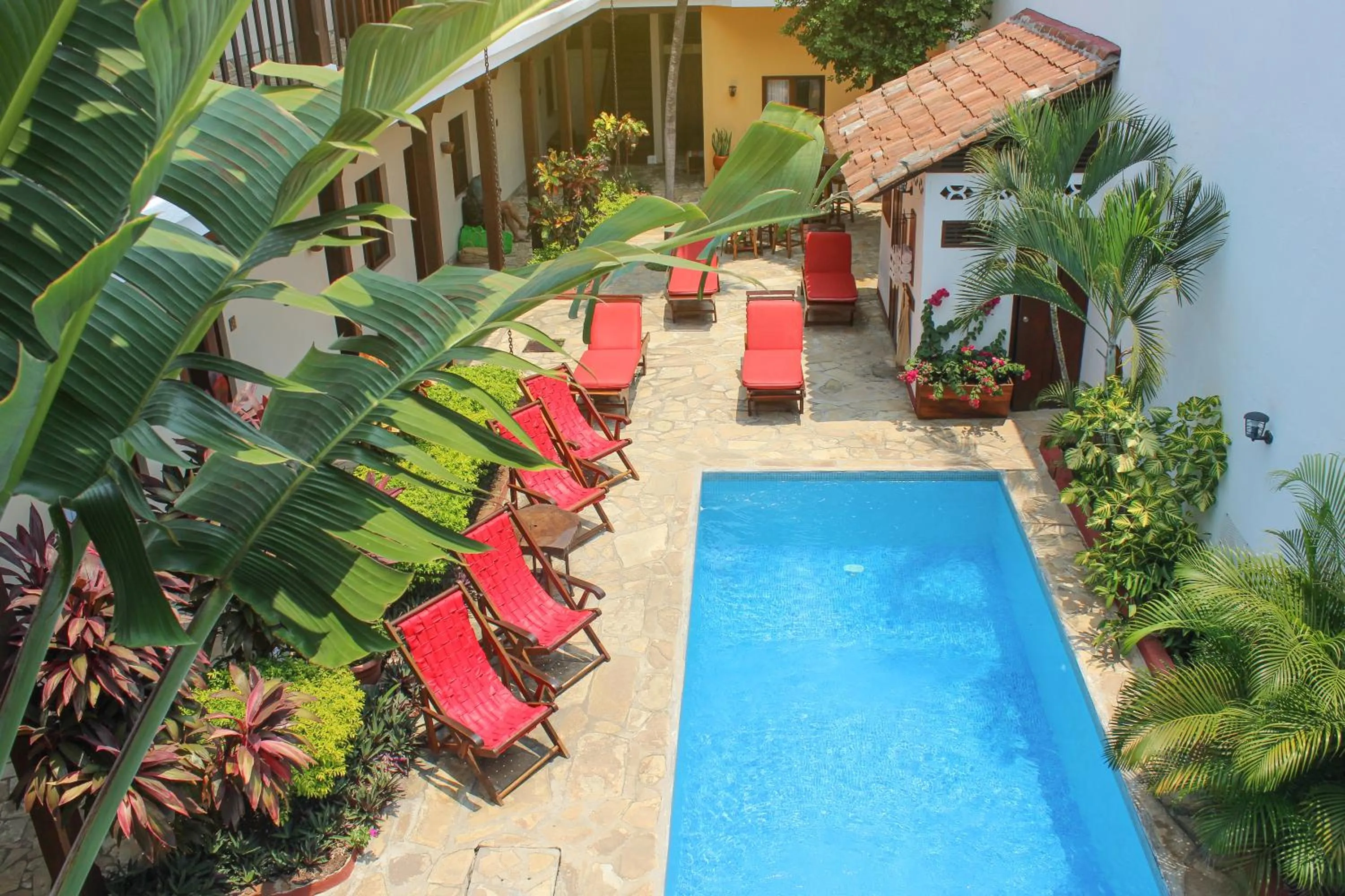 Swimming pool in Hotel con Corazón Granada