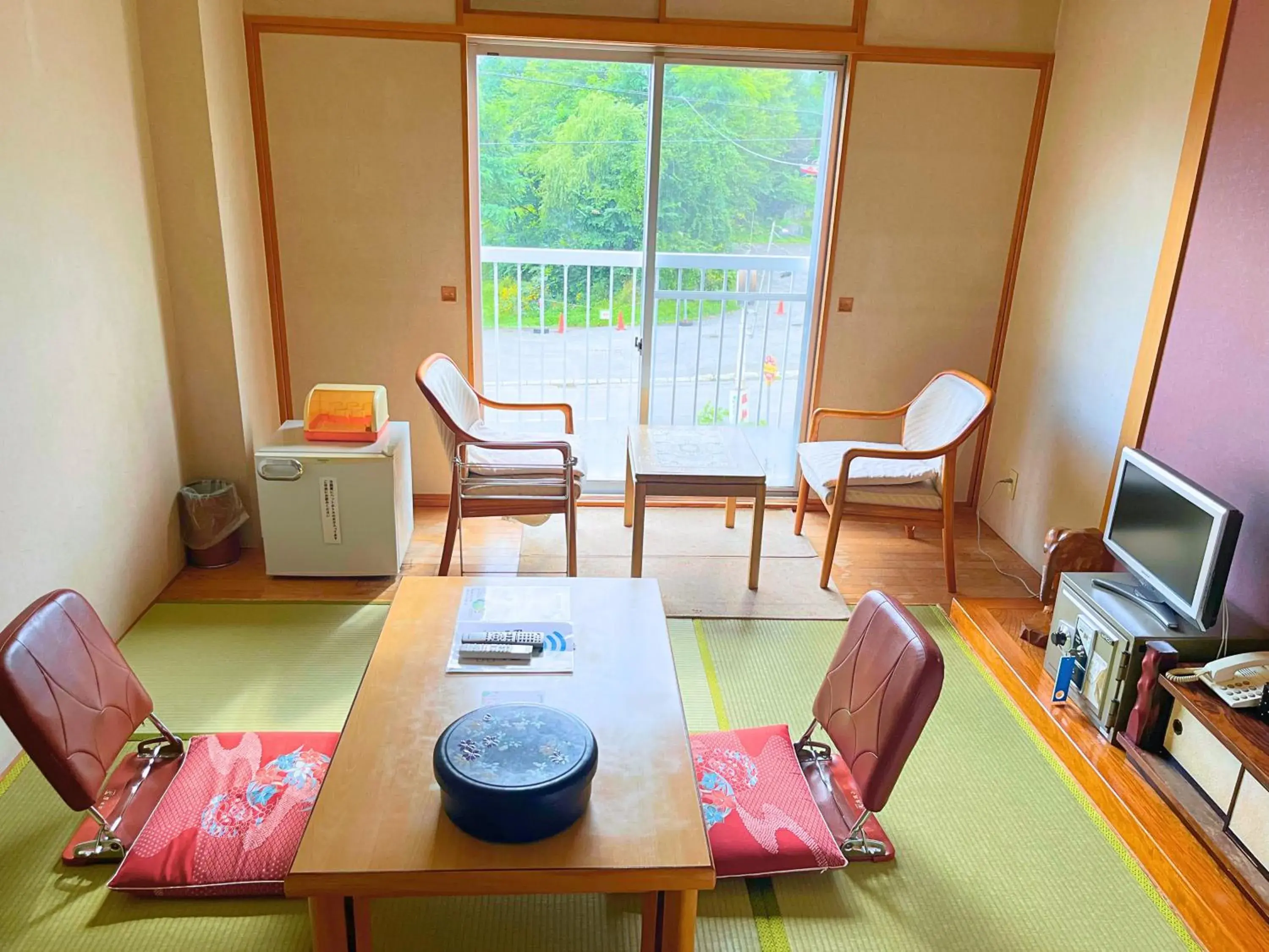 Economy Triple Room with Shared Bathroom in Takasago Onsen Economy Triple Room with Shared Bathroom in Takasago Onsen