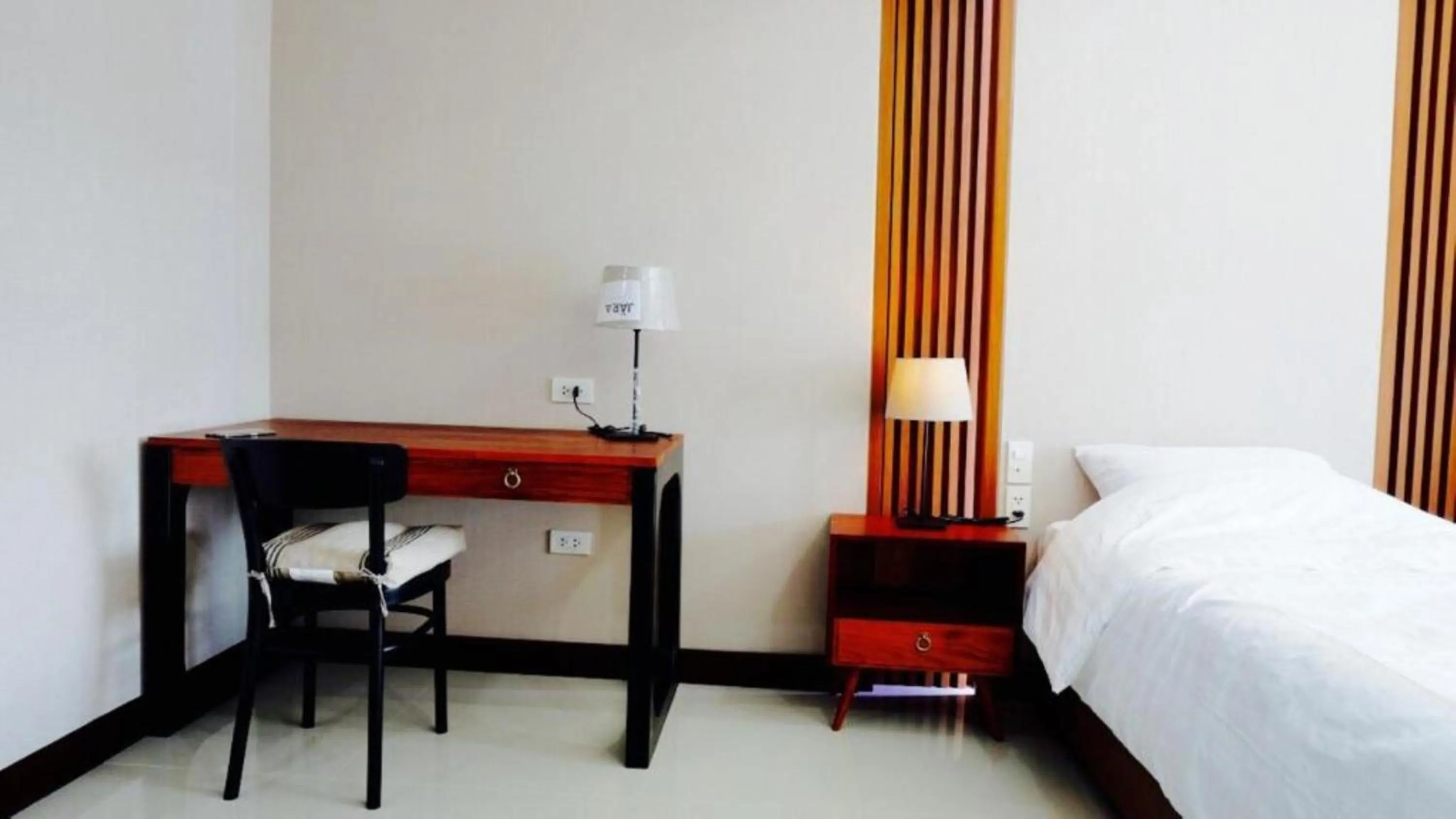 Bedroom, Bed in Room58