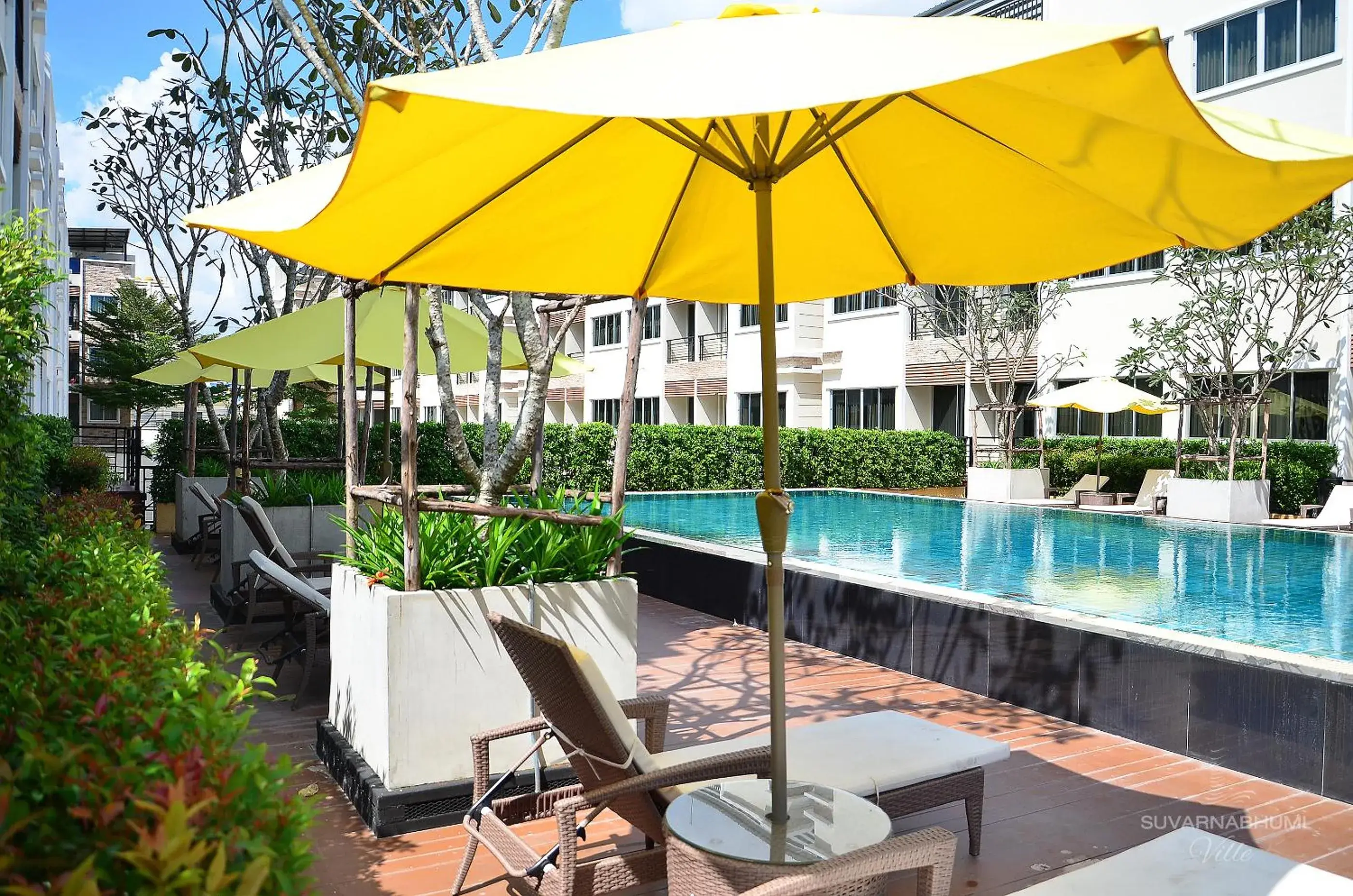 Property building in Suvarnabhumi Ville Airport Hotel Property building in Suvarnabhumi Ville Airport Hotel