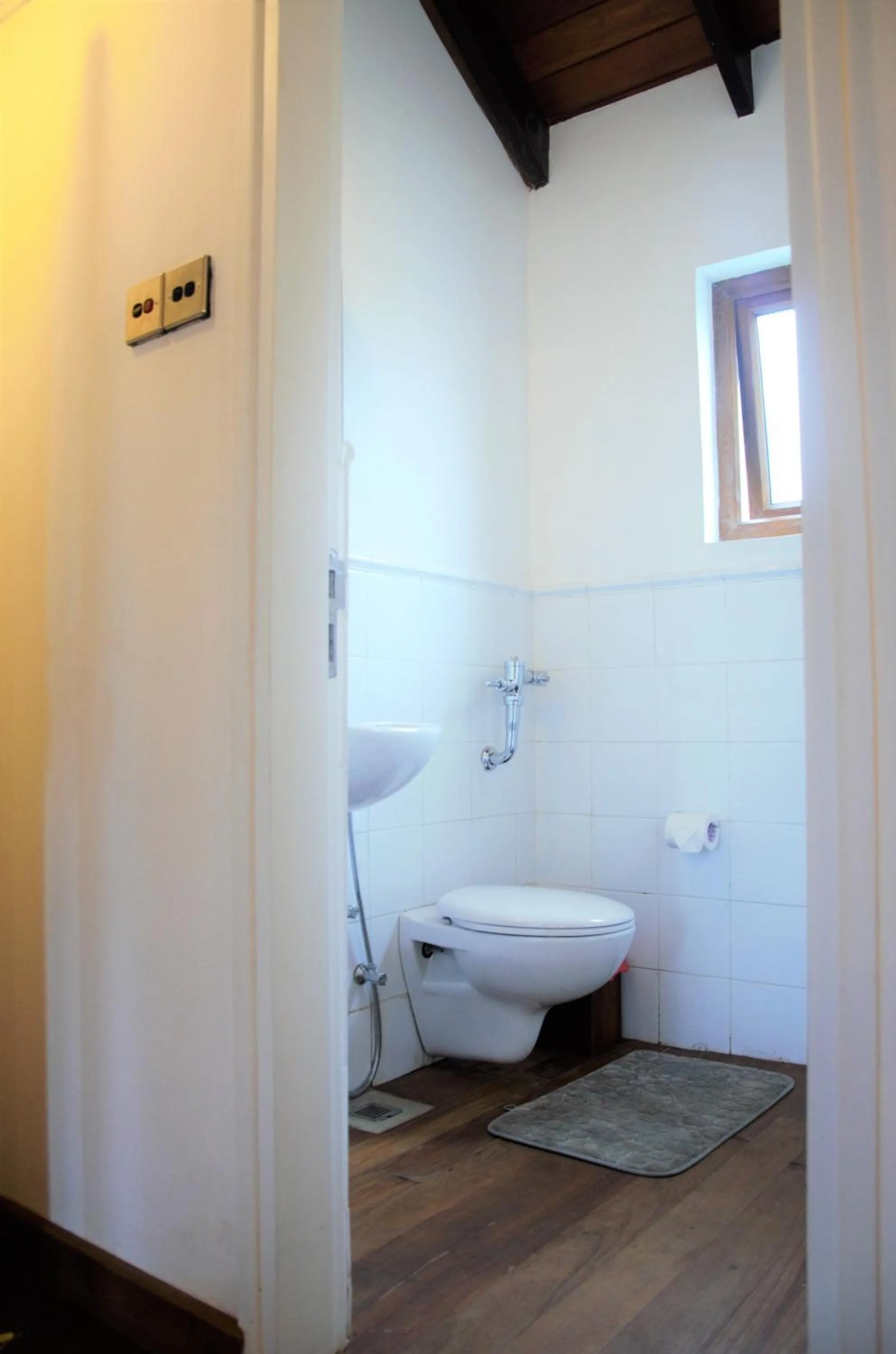 Bathroom in The Planter's Legacy By Fairway