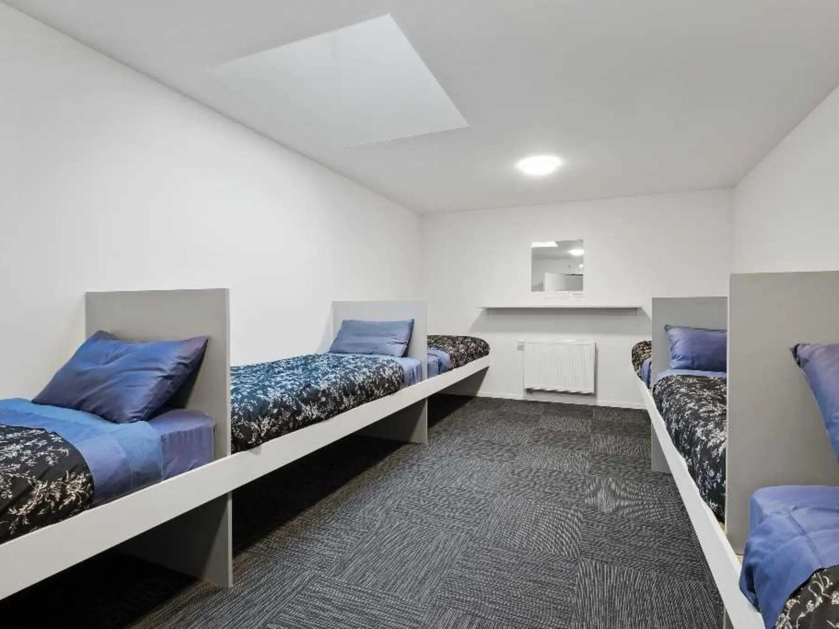 Dormitory Room (6 Adults) in Falcon's Nest Dormitory Room (6 Adults) in Falcon's Nest