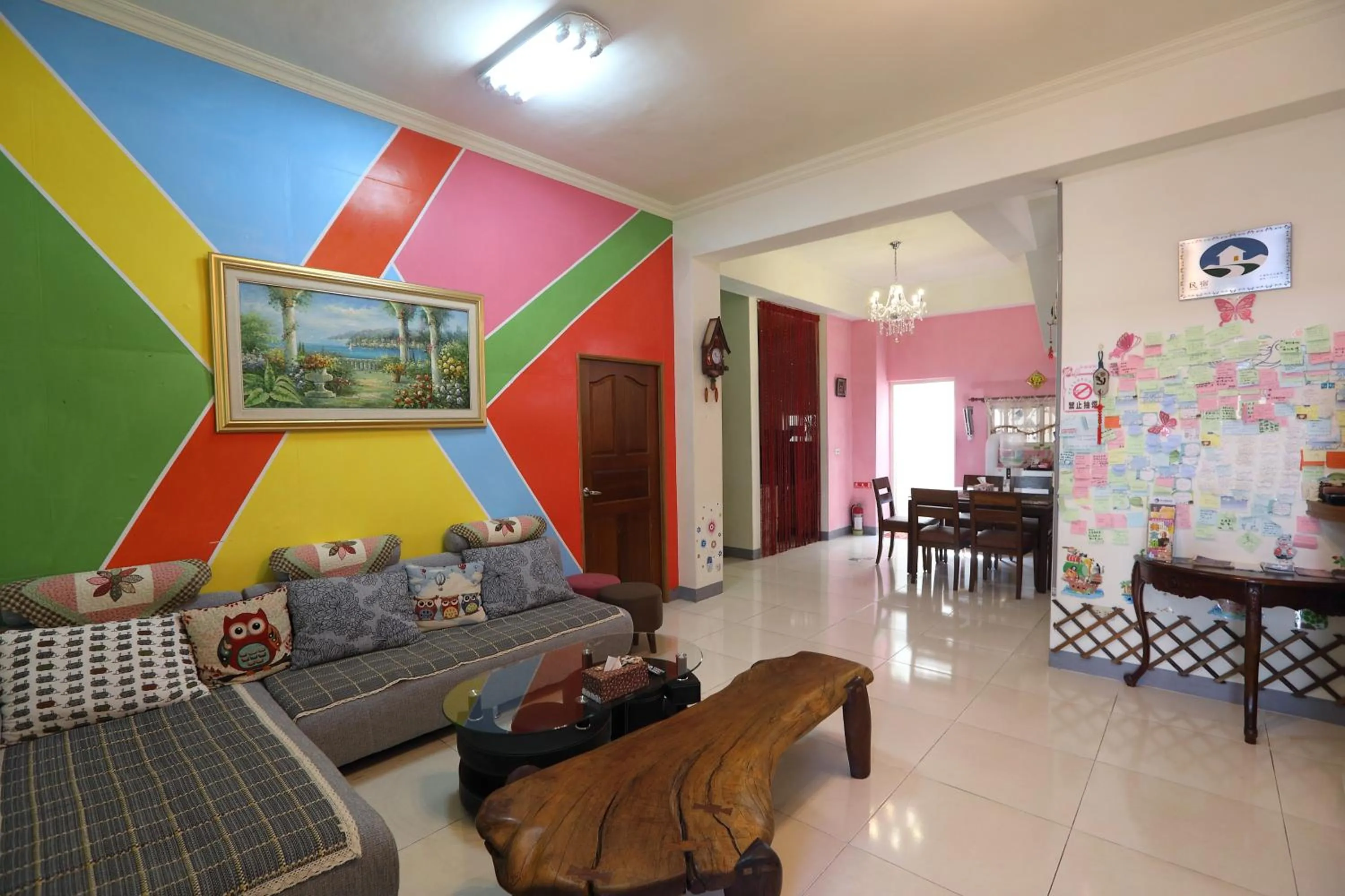 Communal lounge/ TV room in Mei Lun Xi Pan Homestay