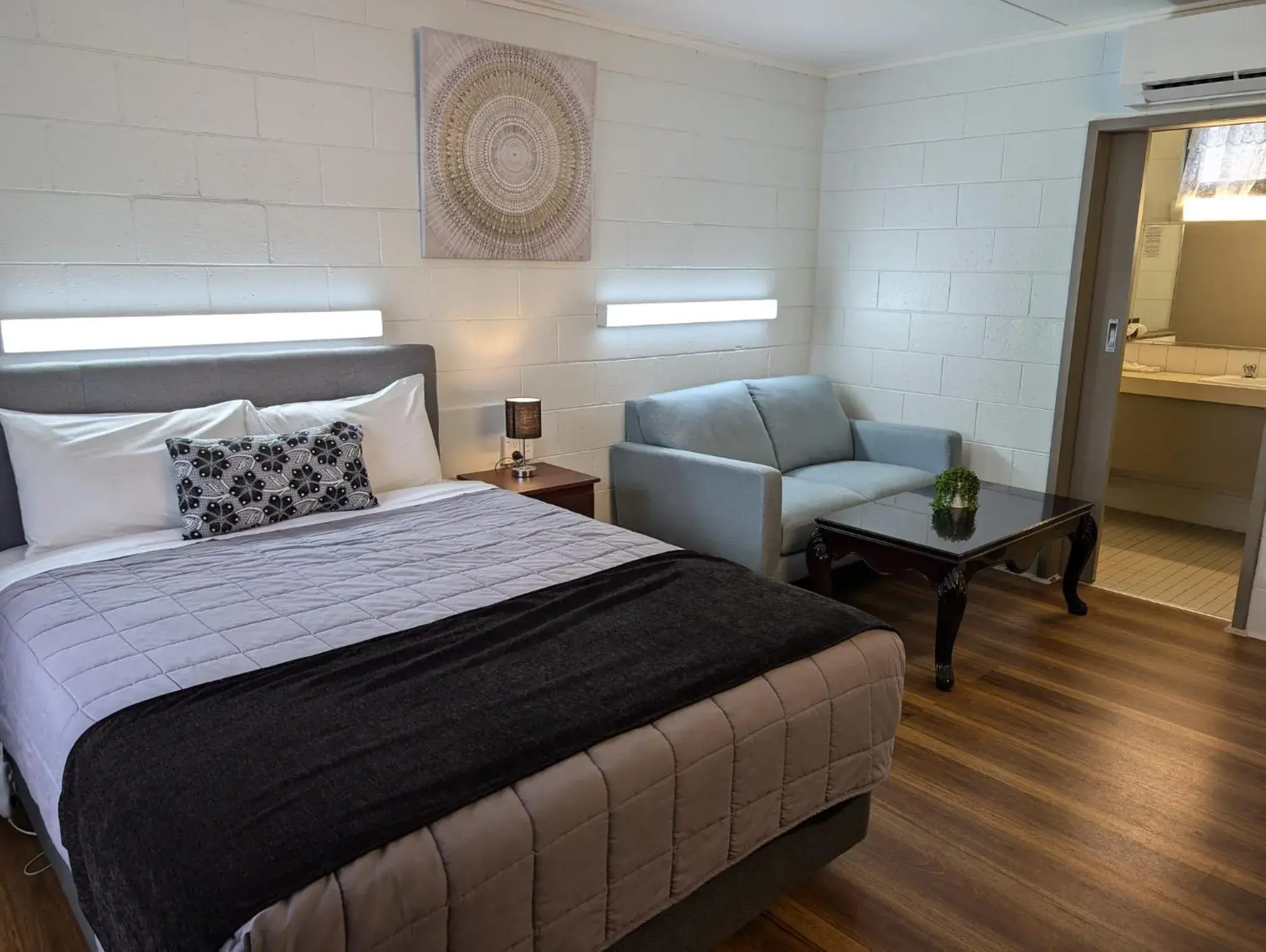 Bed in Morwell Parkside Motel Bed in Morwell Parkside Motel