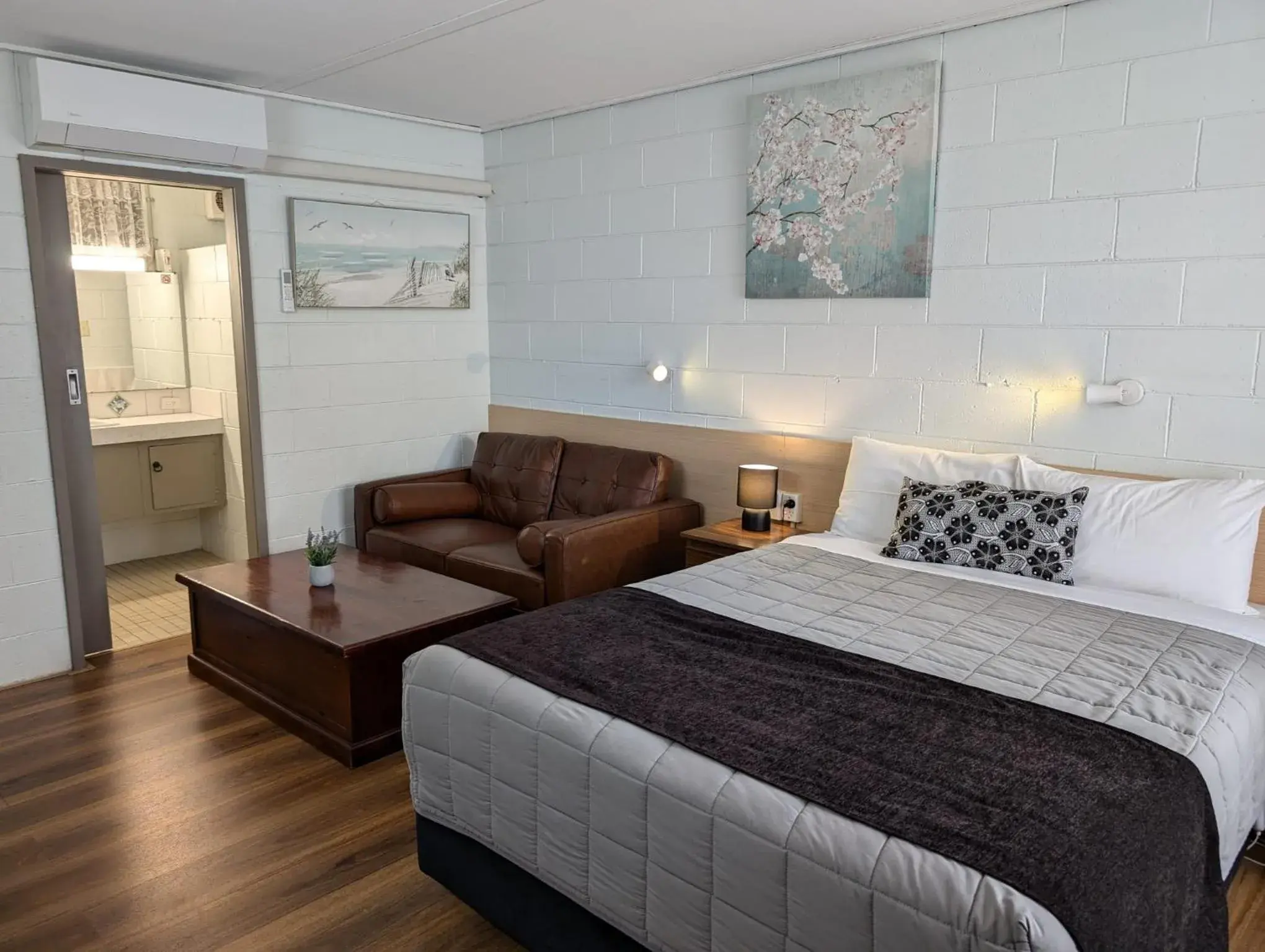 Bed in Morwell Parkside Motel Bed in Morwell Parkside Motel