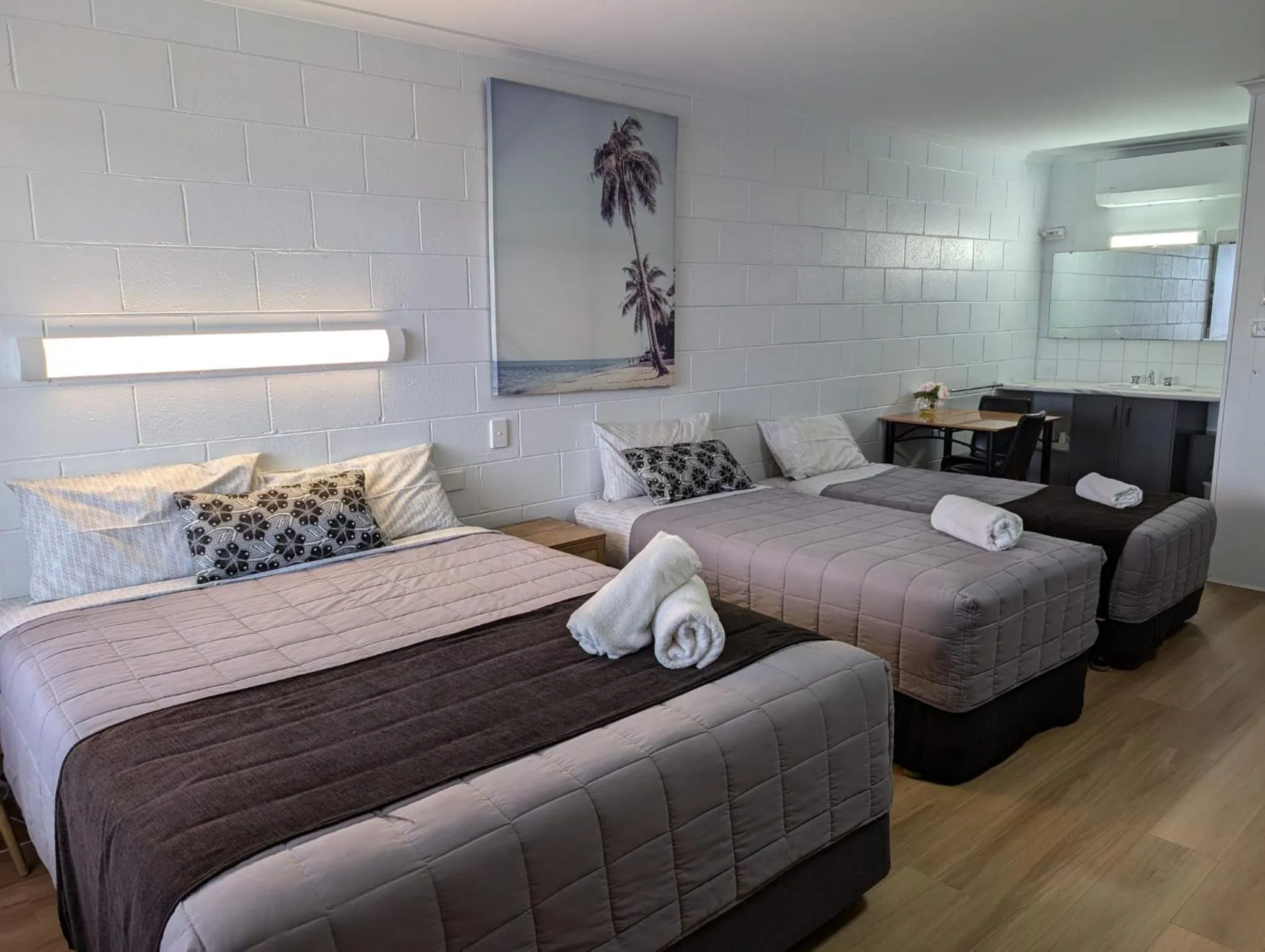 Bed in Morwell Parkside Motel