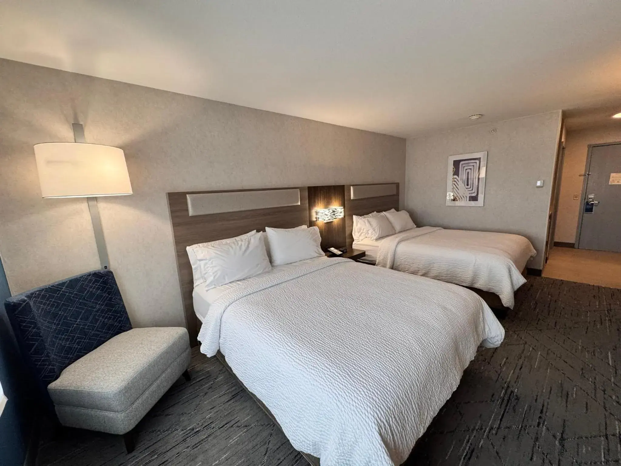Standard Room with Two Queen Beds in Holiday Inn Express & Suites Dewitt - Syracuse by IHG Standard Room with Two Queen Beds in Holiday Inn Express & Suites Dewitt - Syracuse by IHG