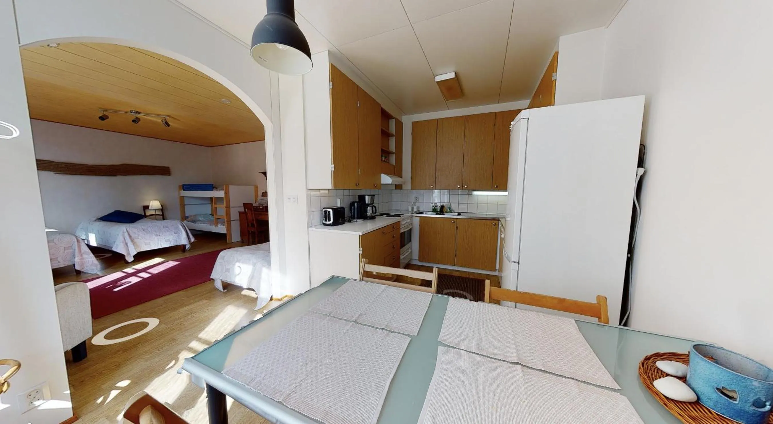 Kitchen or kitchenette, Bed in Villa Högbo