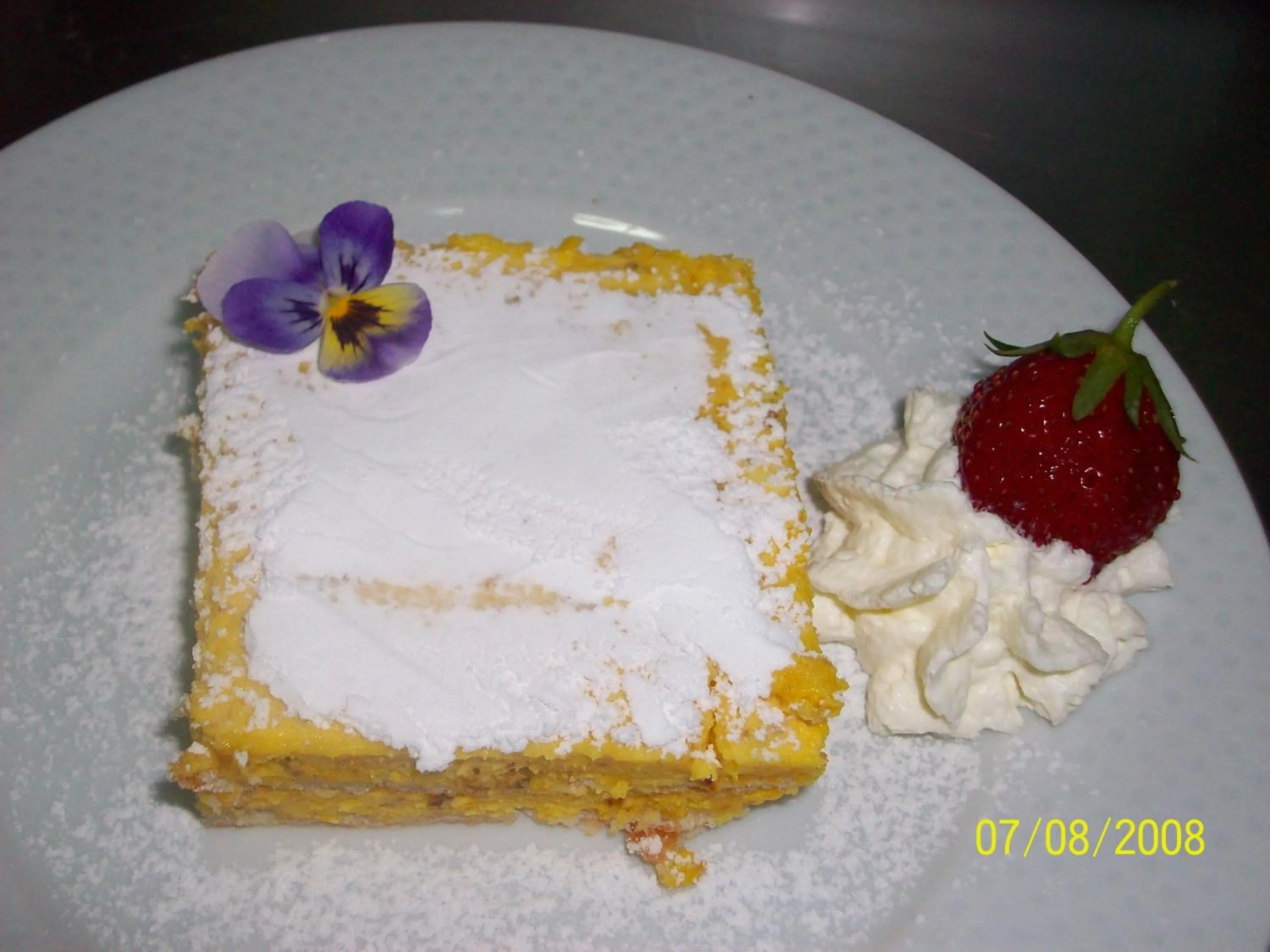 Food and drinks in La Maison d'Anais