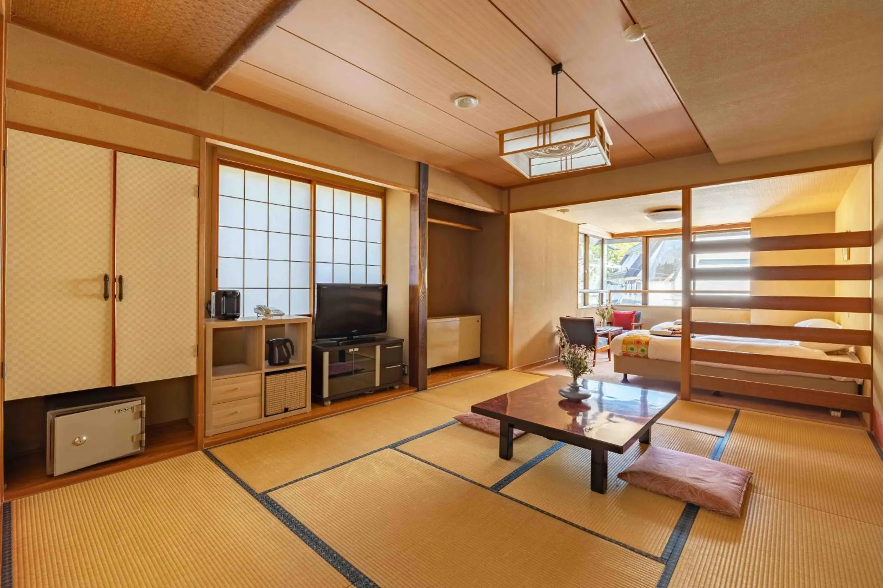 Japanese-Style Room with Tatami Area in Nozawa View Hotel Shimataya Japanese-Style Room with Tatami Area in Nozawa View Hotel Shimataya