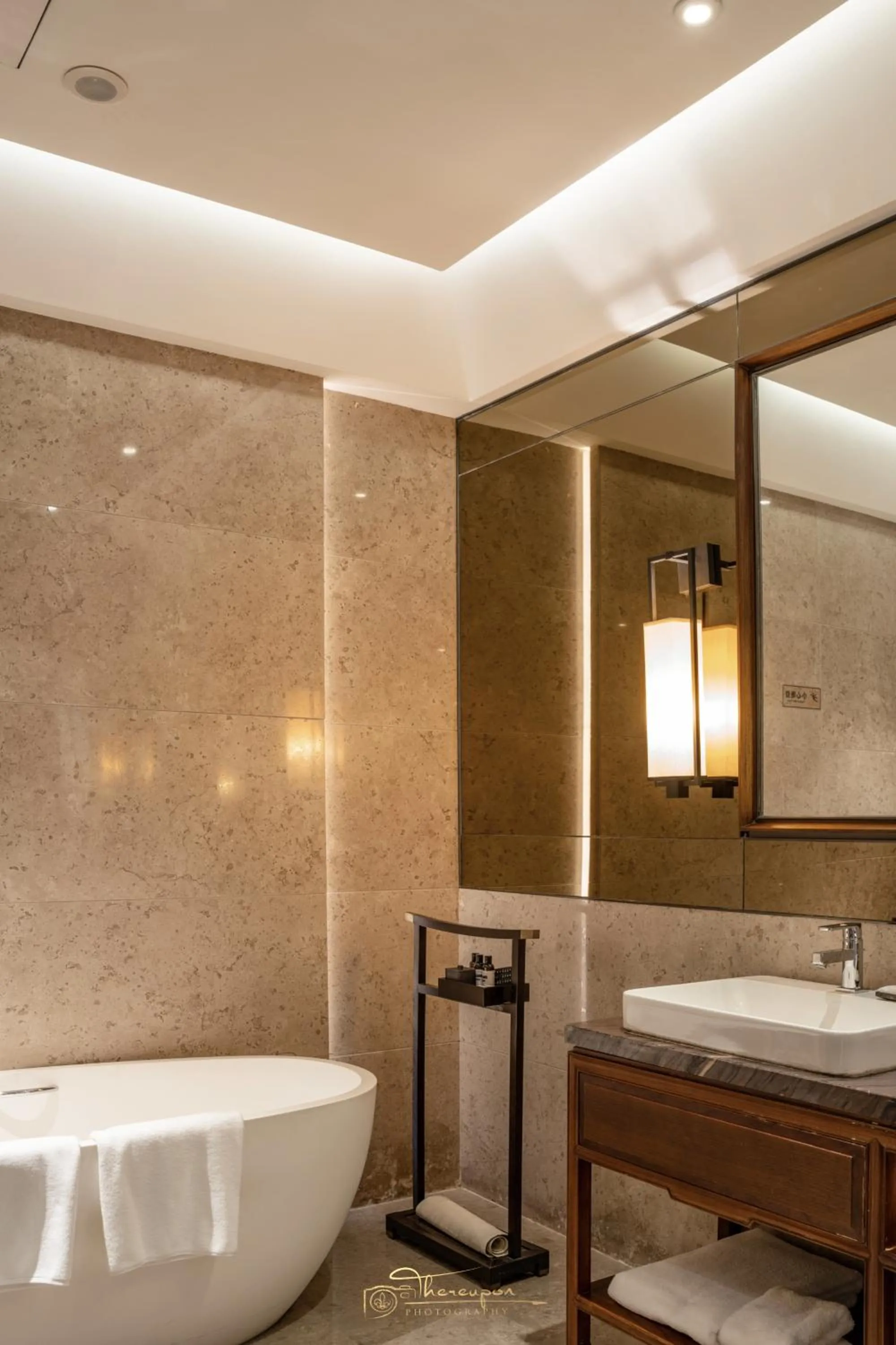 Bathroom in Hyatt Regency Xi'an