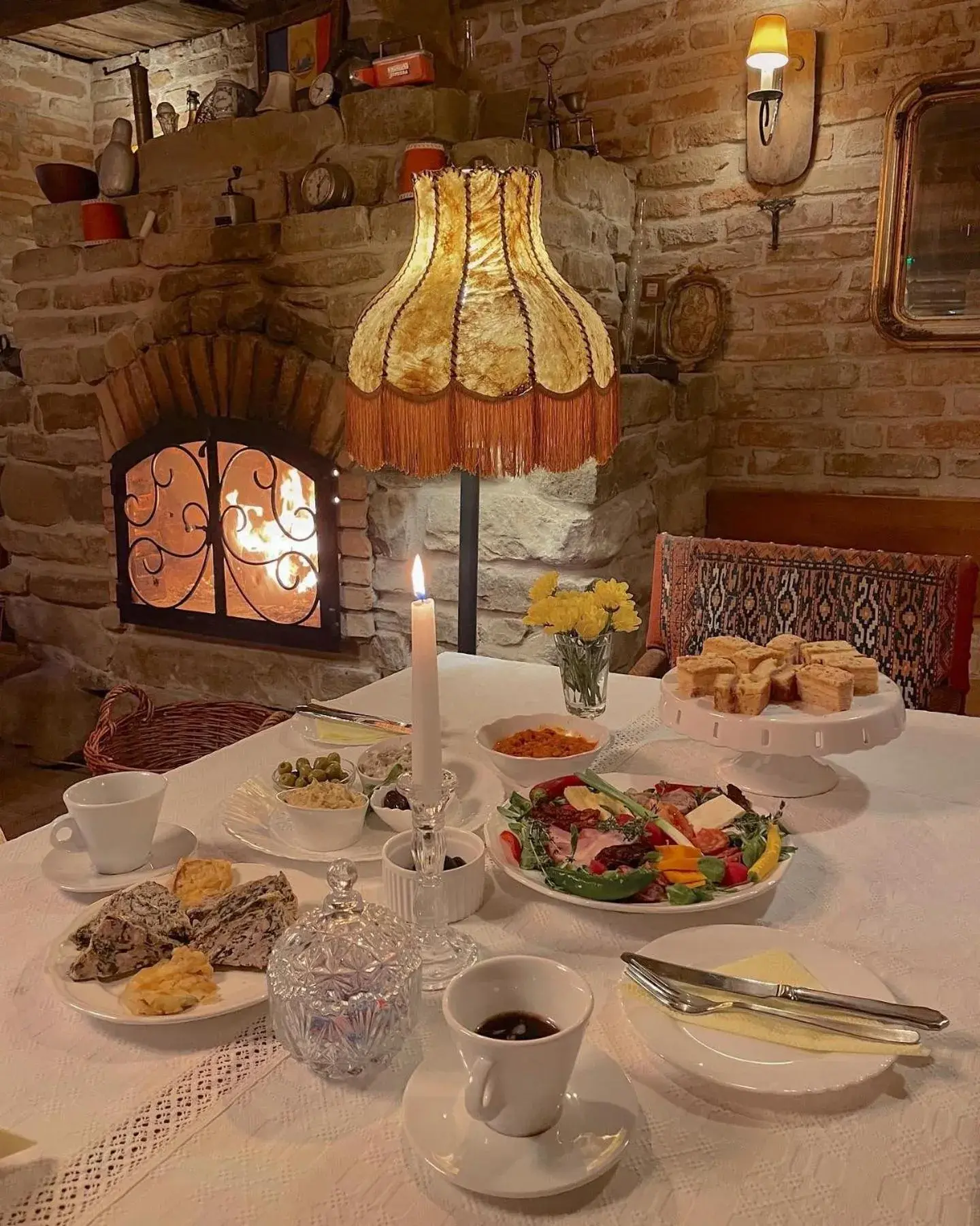 Food and drinks in Casa Savri Food and drinks in Casa Savri