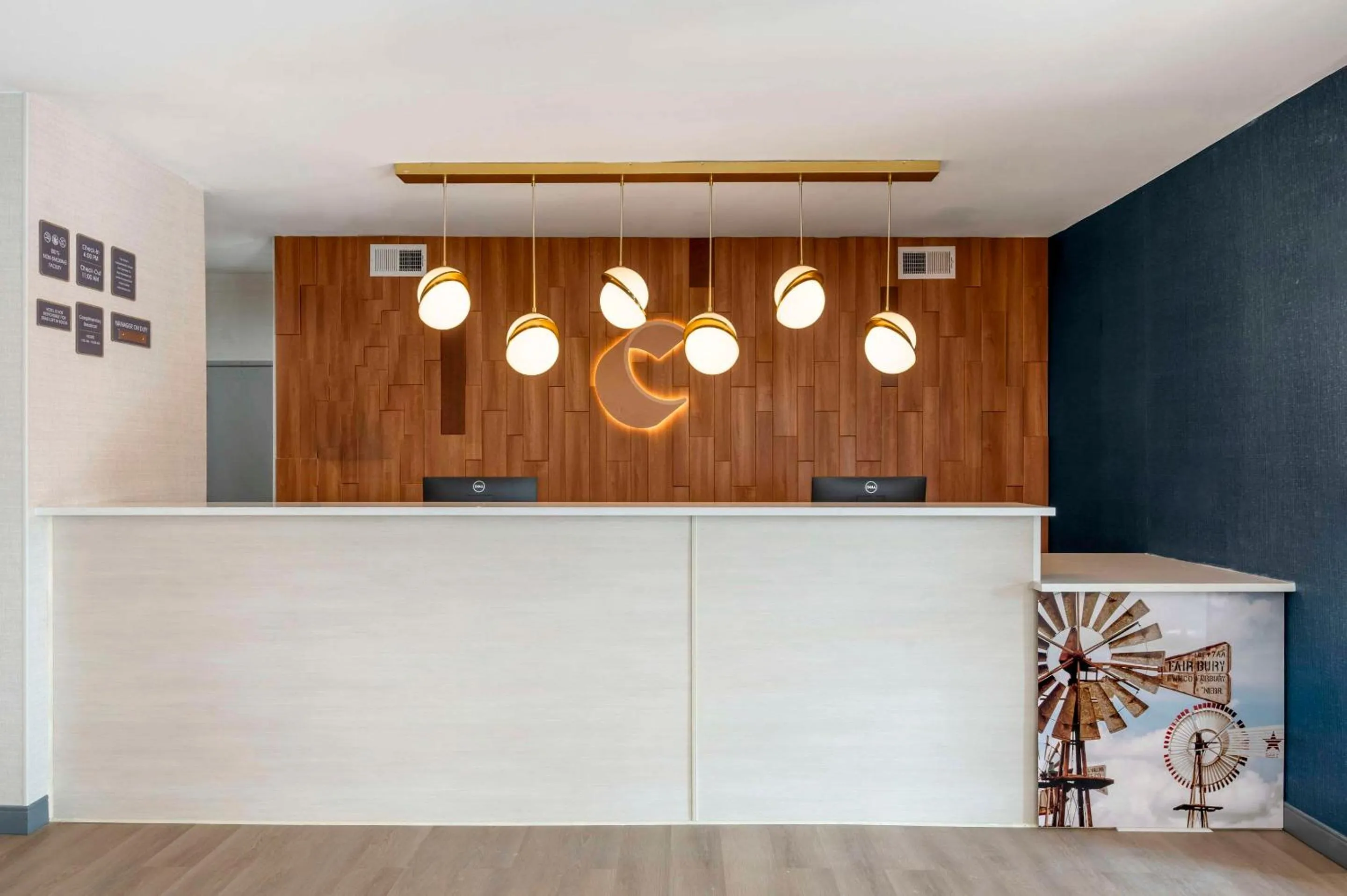 Lobby or reception in Comfort Inn Kendallville East