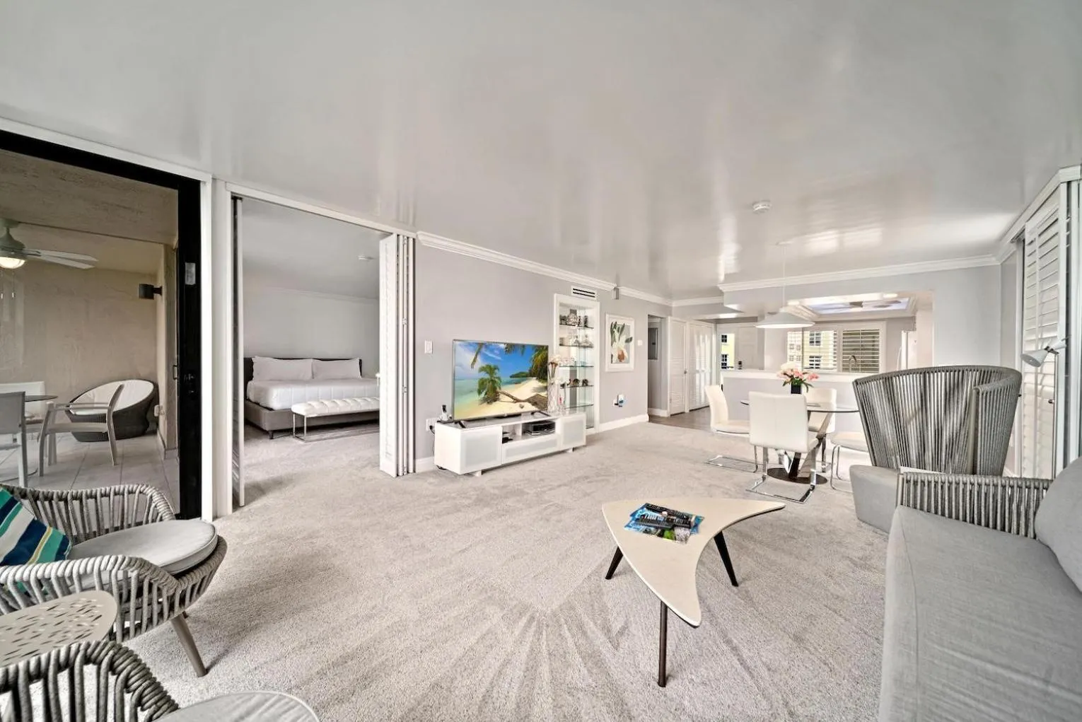 Bed in Loggerhead Cay #112
