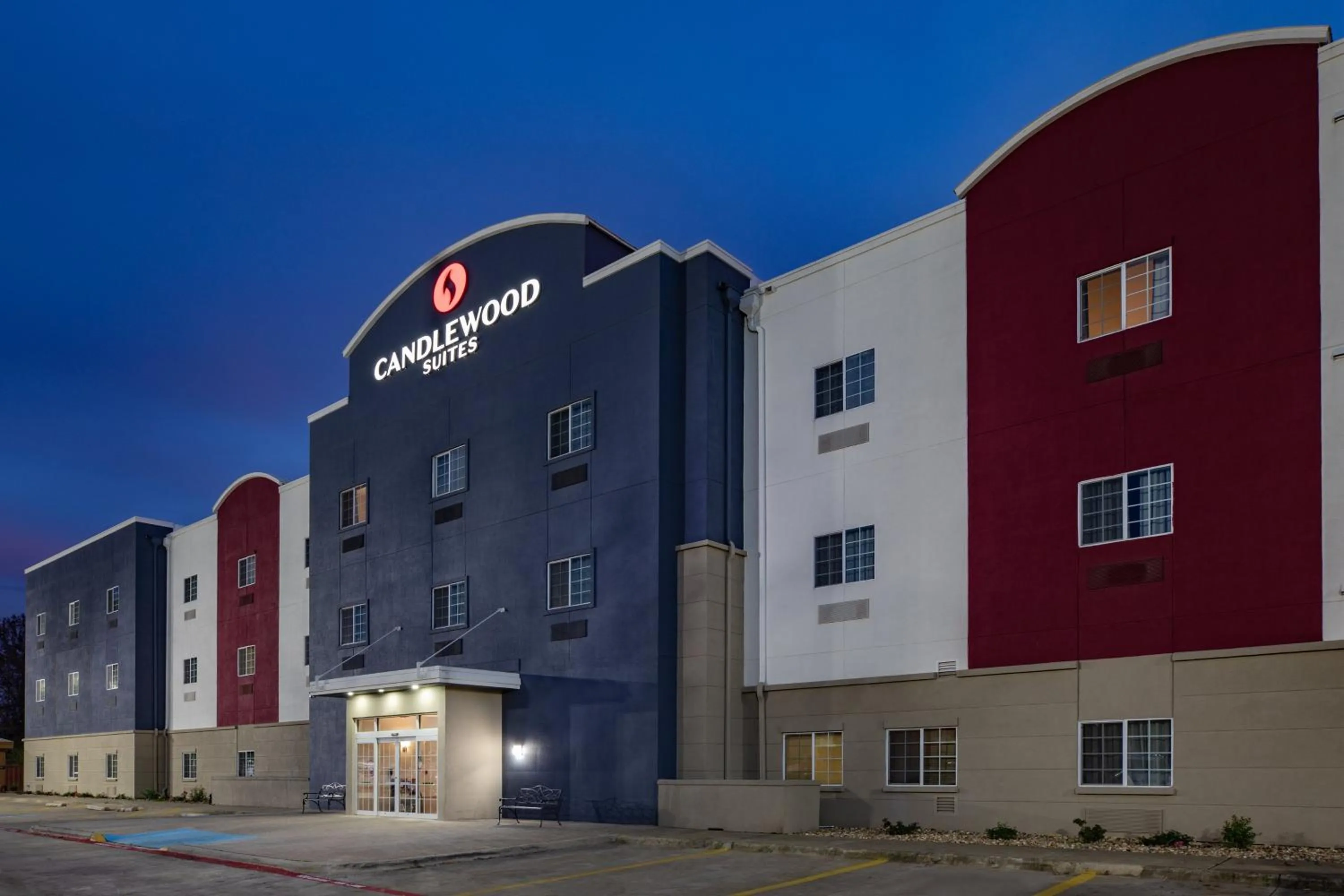 Property building in Candlewood Suites Mount Pleasant by IHG