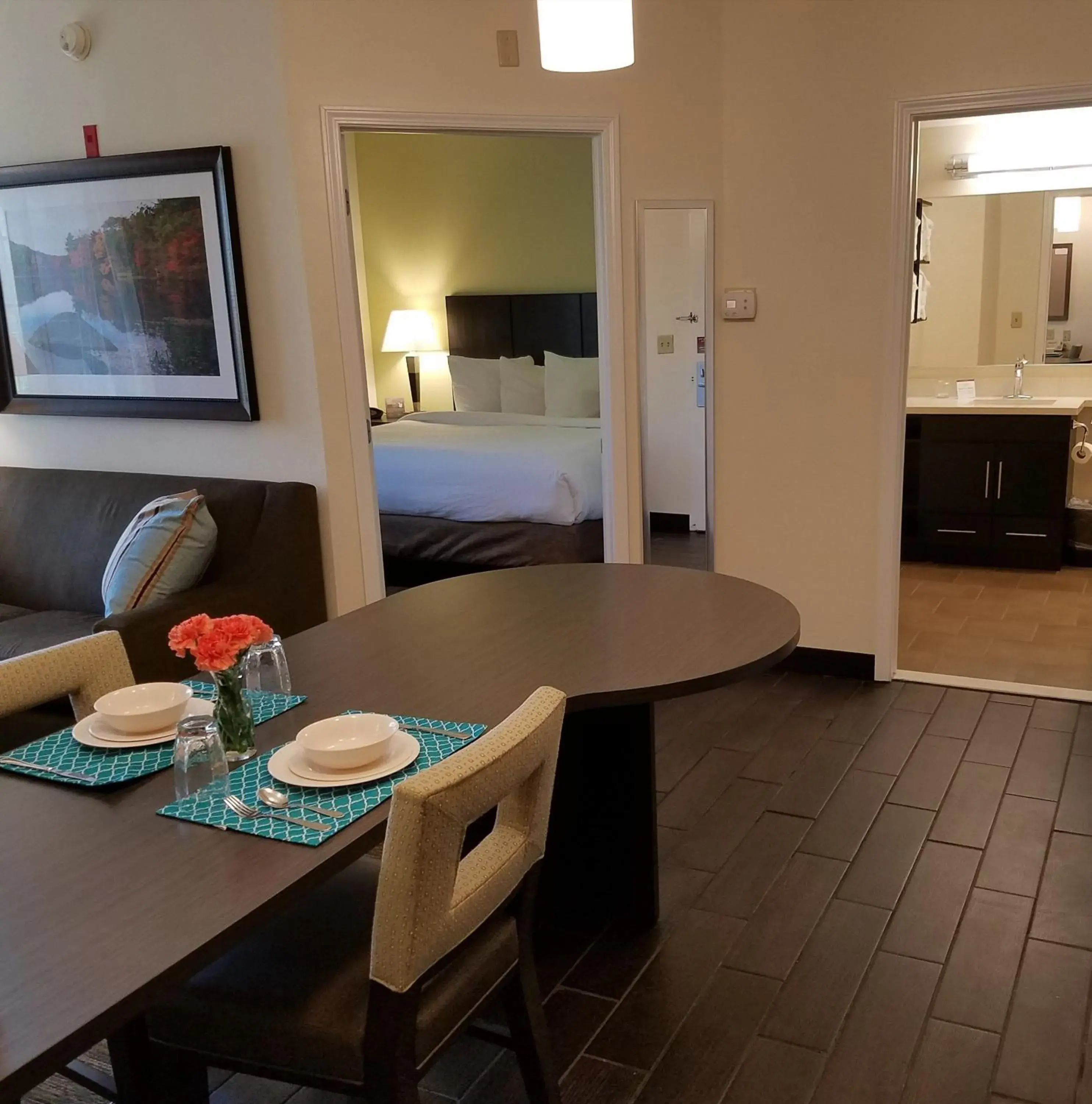 One-Bedroom King Suite with Sofa Bed in Candlewood Suites - East Syracuse - Carrier Circle by IHG One-Bedroom King Suite with Sofa Bed in Candlewood Suites - East Syracuse - Carrier Circle by IHG