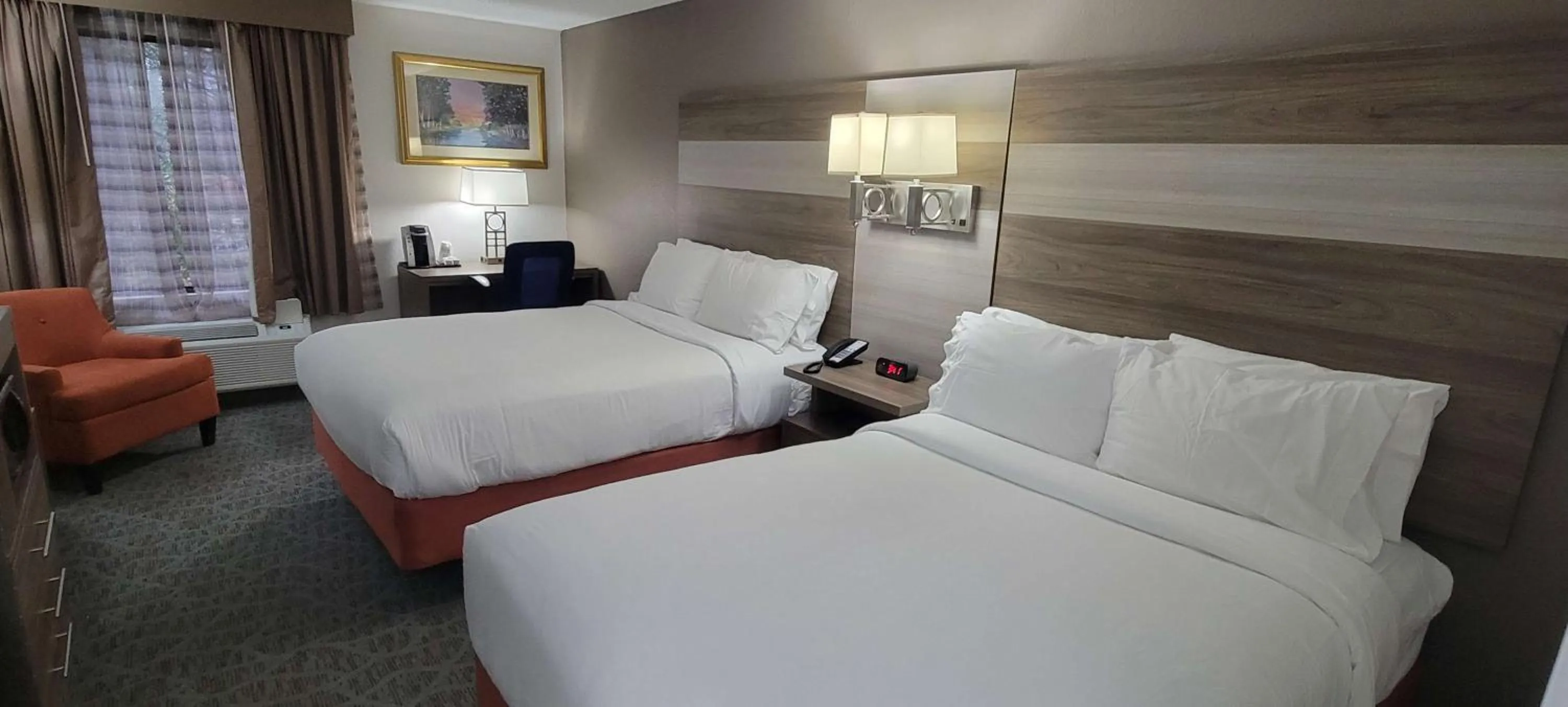 Lobby or reception, Bed in Holiday Inn Express Kernersville